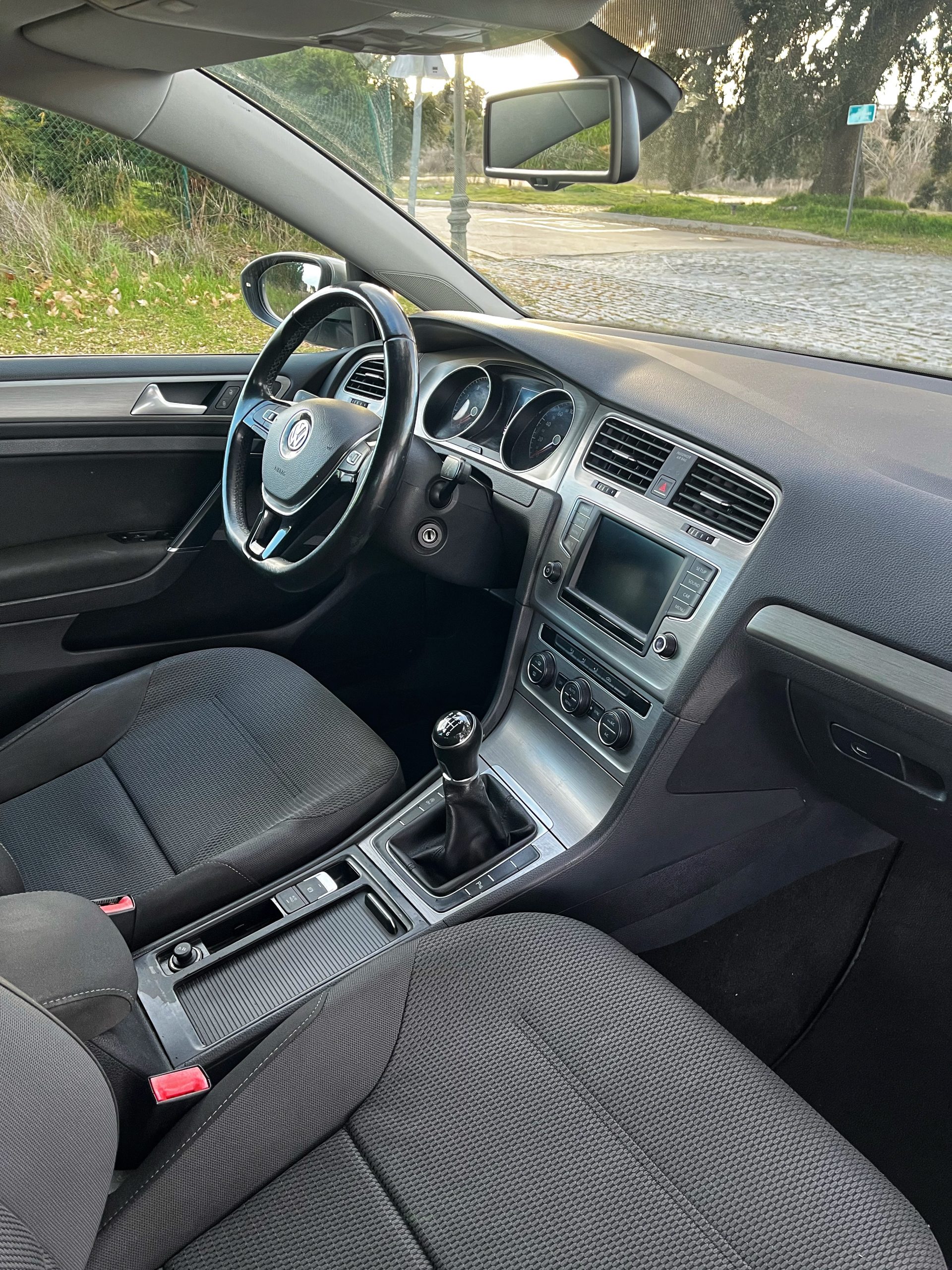 VENDIDO: VOLKSWAGEN GOLF ADVANCE 1.4 TSI 125CV