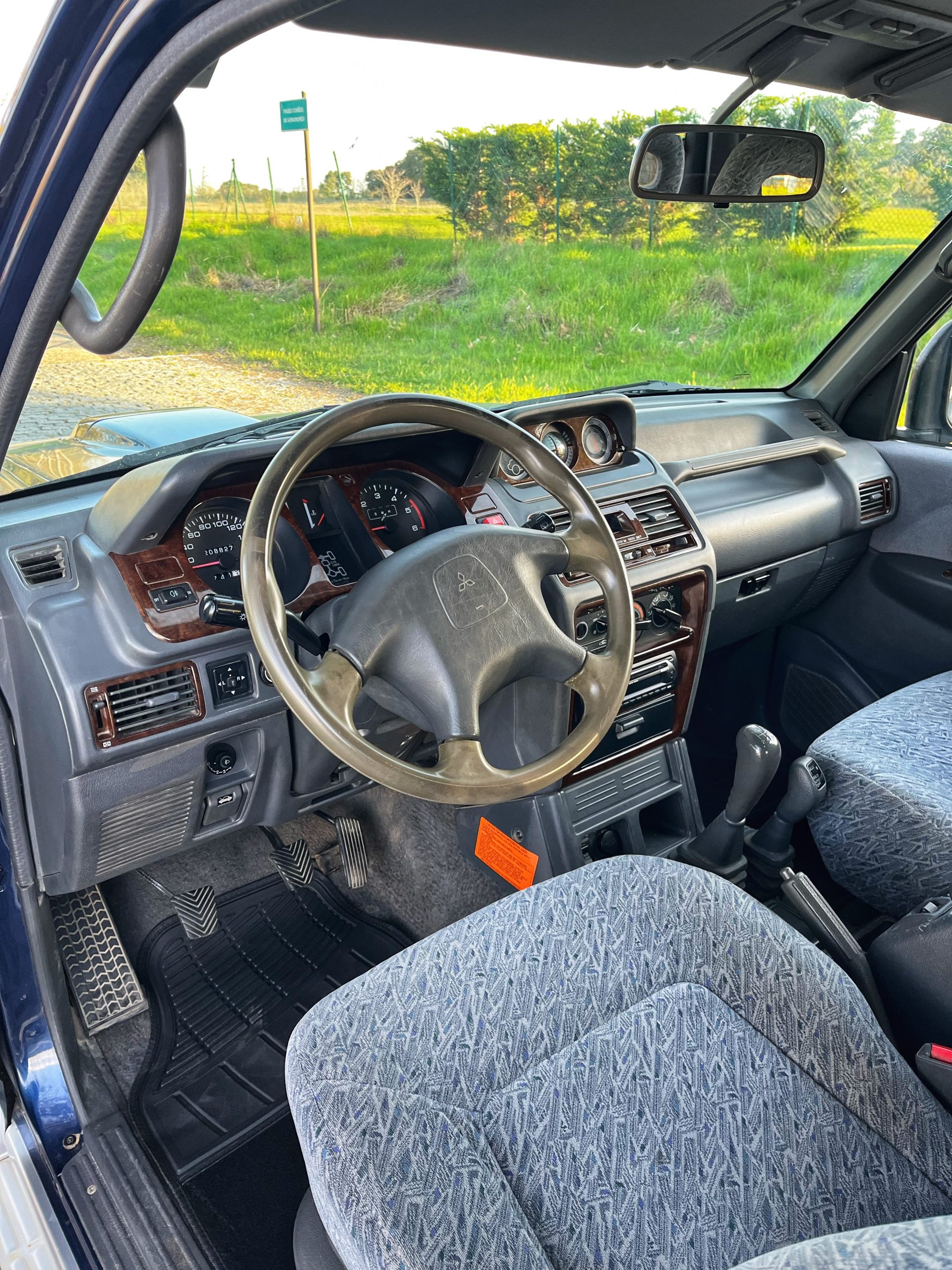 VENDIDO: MITSUBISHI MONTERO GLS 2.8 TDI 125CV 4X4