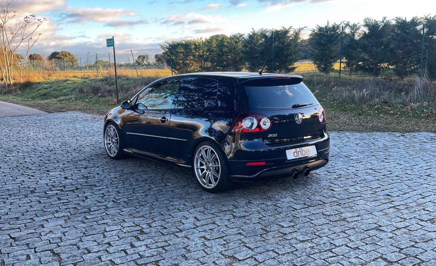 VENDIDO: VOLKSWAGEN GOLF R32 3.2 V6 250cv 4 Motion