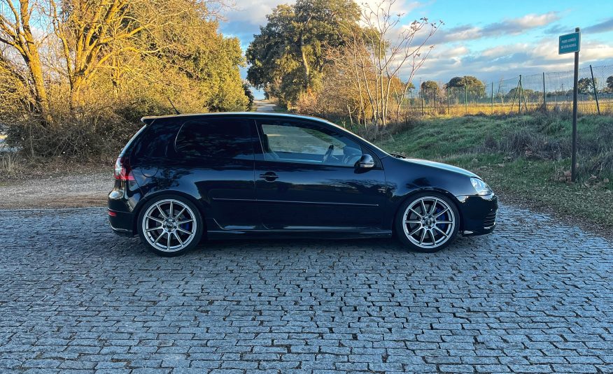 VENDIDO: VOLKSWAGEN GOLF R32 3.2 V6 250cv 4 Motion