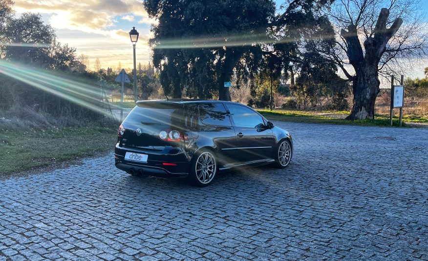 VENDIDO: VOLKSWAGEN GOLF R32 3.2 V6 250cv 4 Motion