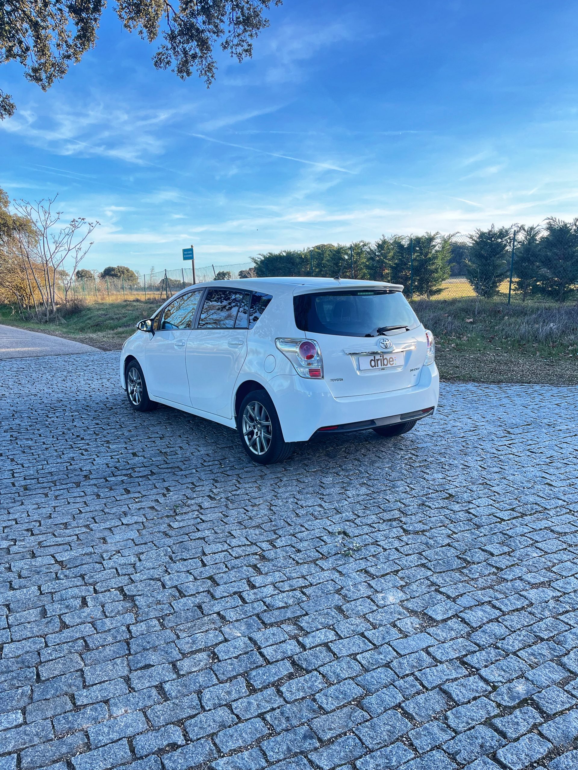 VENDIDO: TOYOTA VERSO CONFORT 1.6 132CV