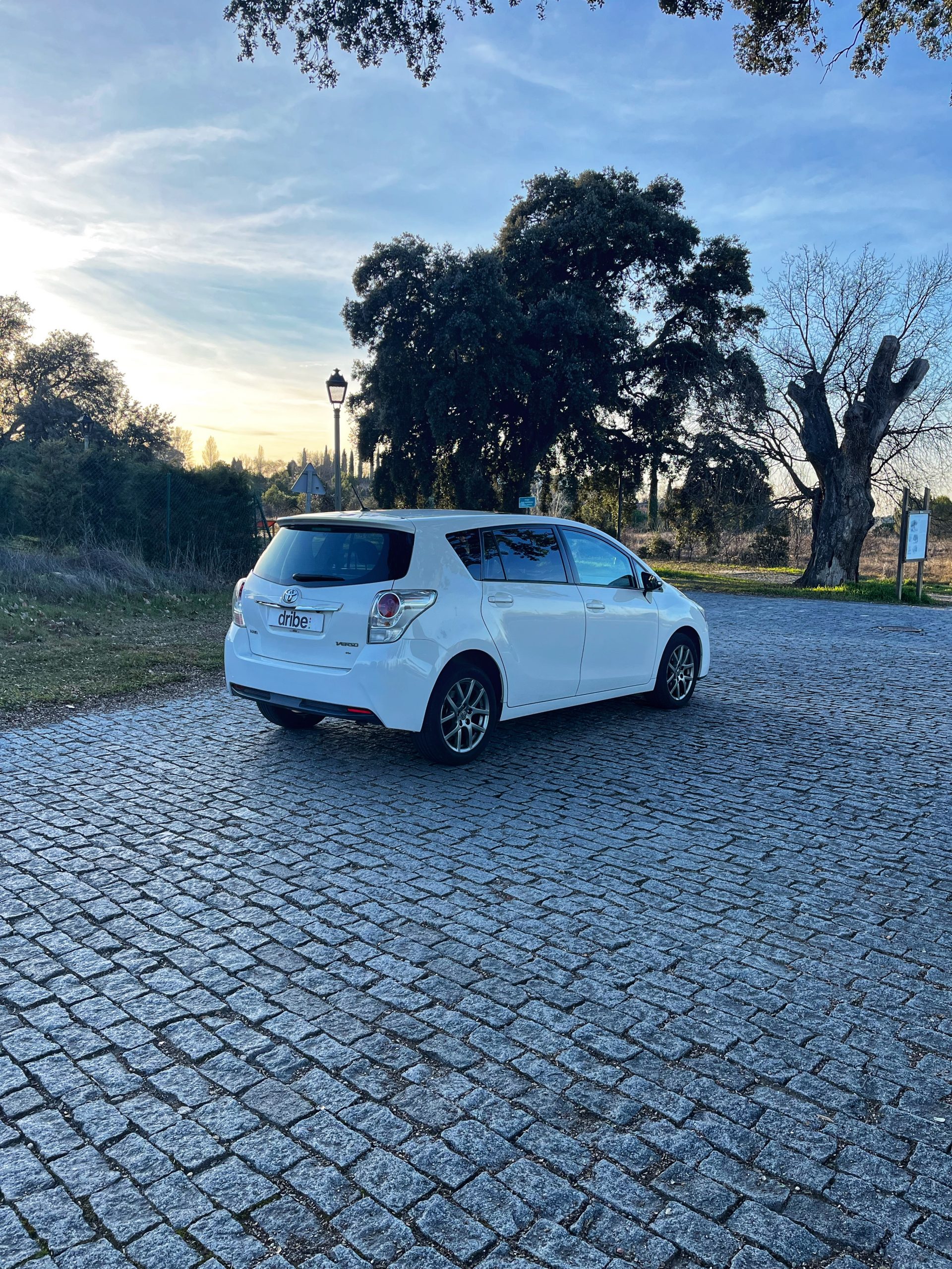VENDIDO: TOYOTA VERSO CONFORT 1.6 132CV