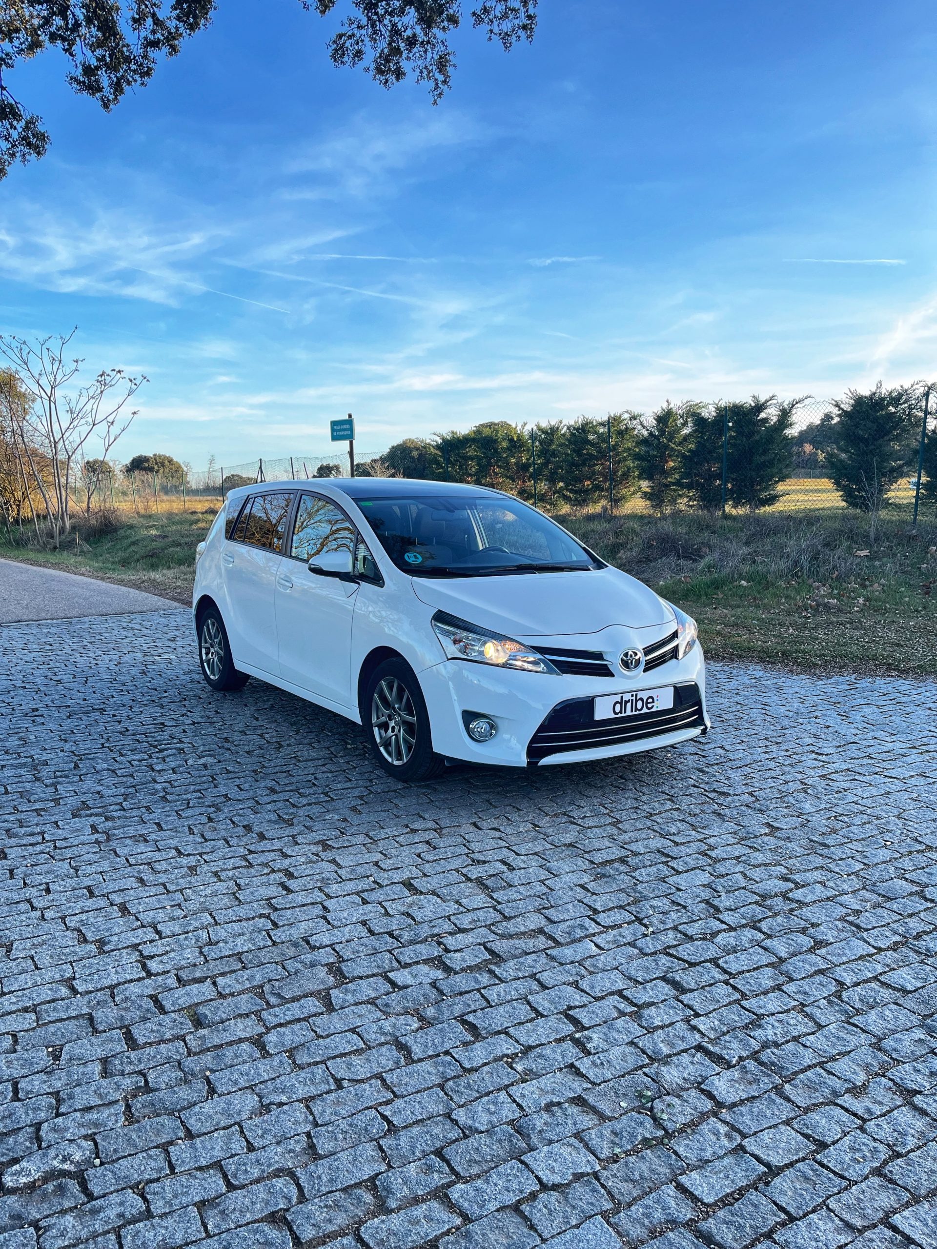 VENDIDO: TOYOTA VERSO CONFORT 1.6 132CV