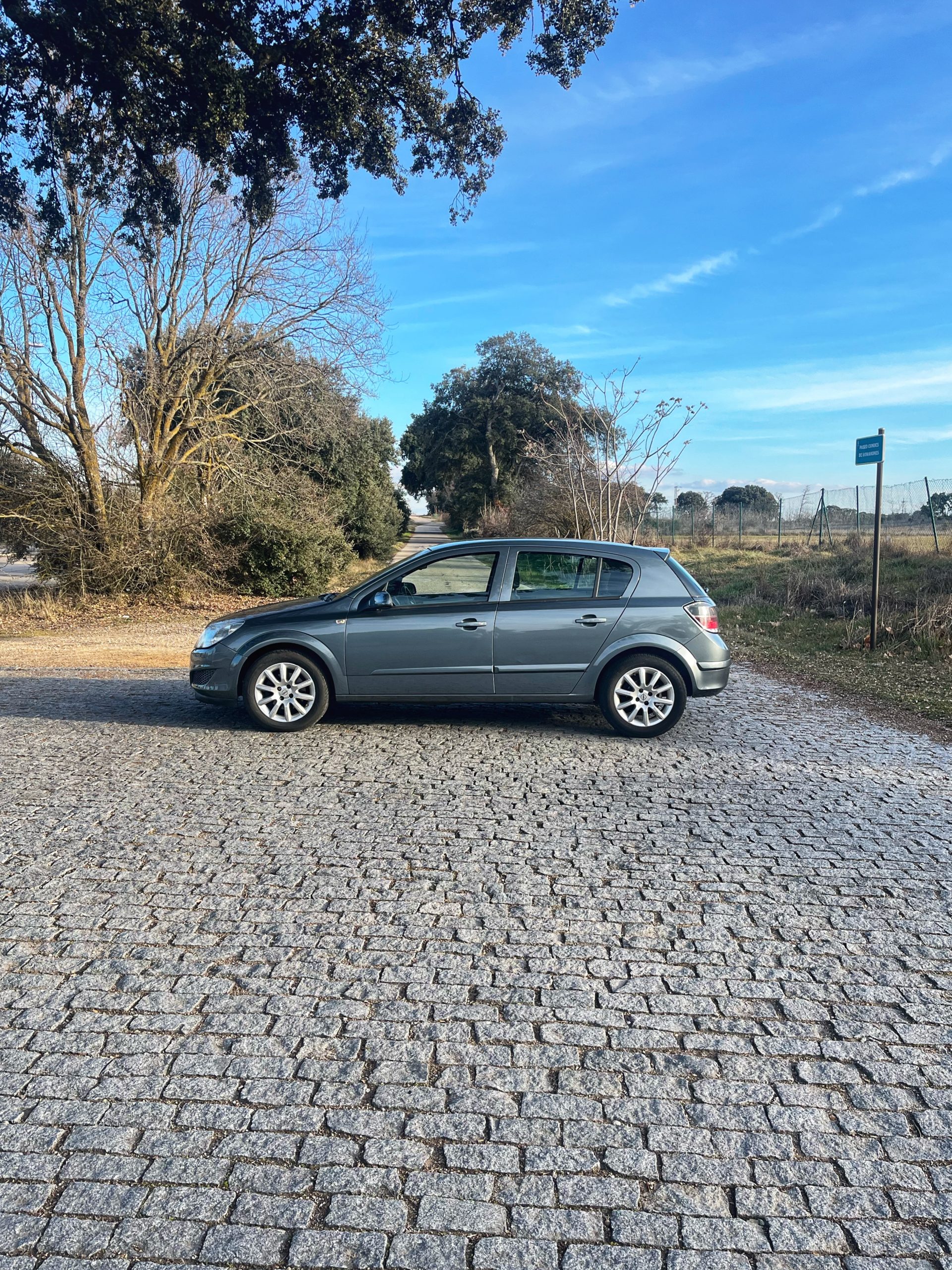 VENDIDO: OPEL ASTRA ENJOY 1.6 105CV
