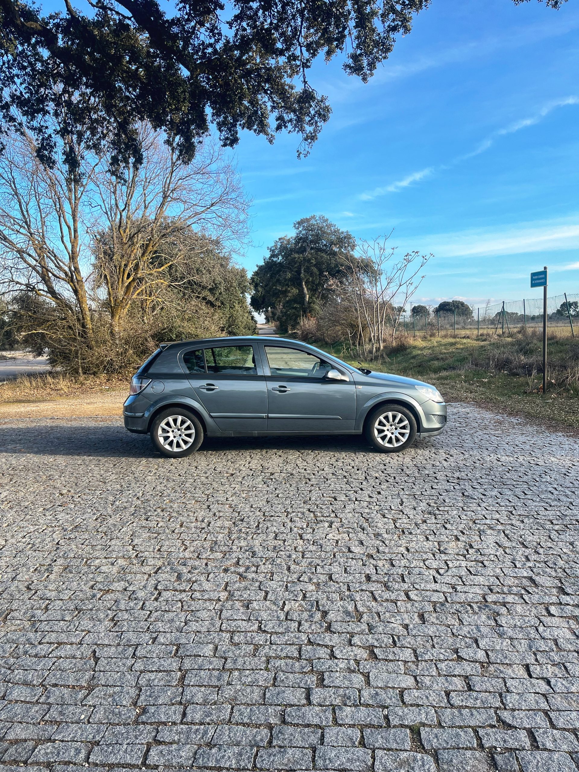VENDIDO: OPEL ASTRA ENJOY 1.6 105CV