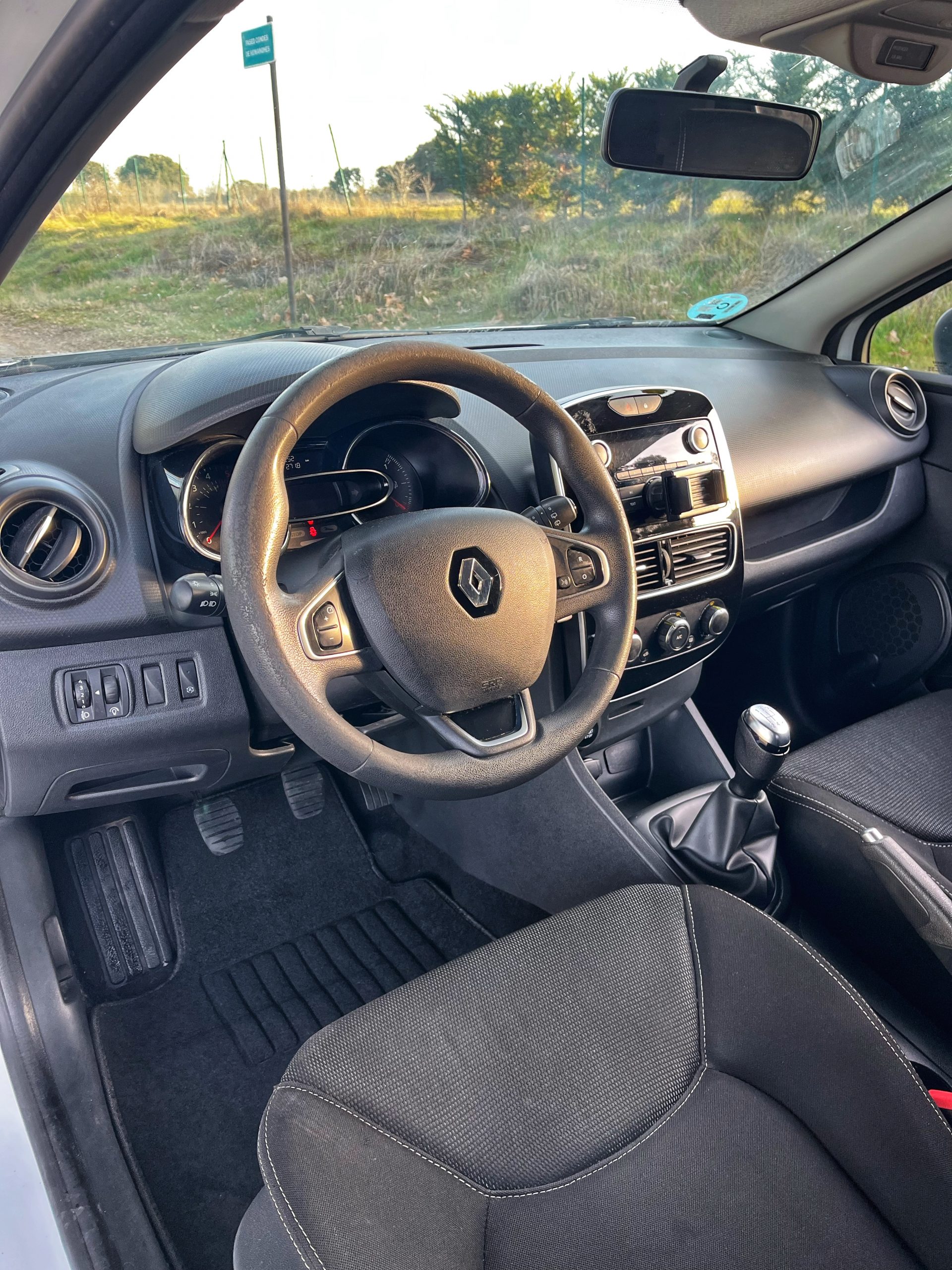 RENAULT CLIO BUSINESS ENERGY 1.5 dCi 75cv