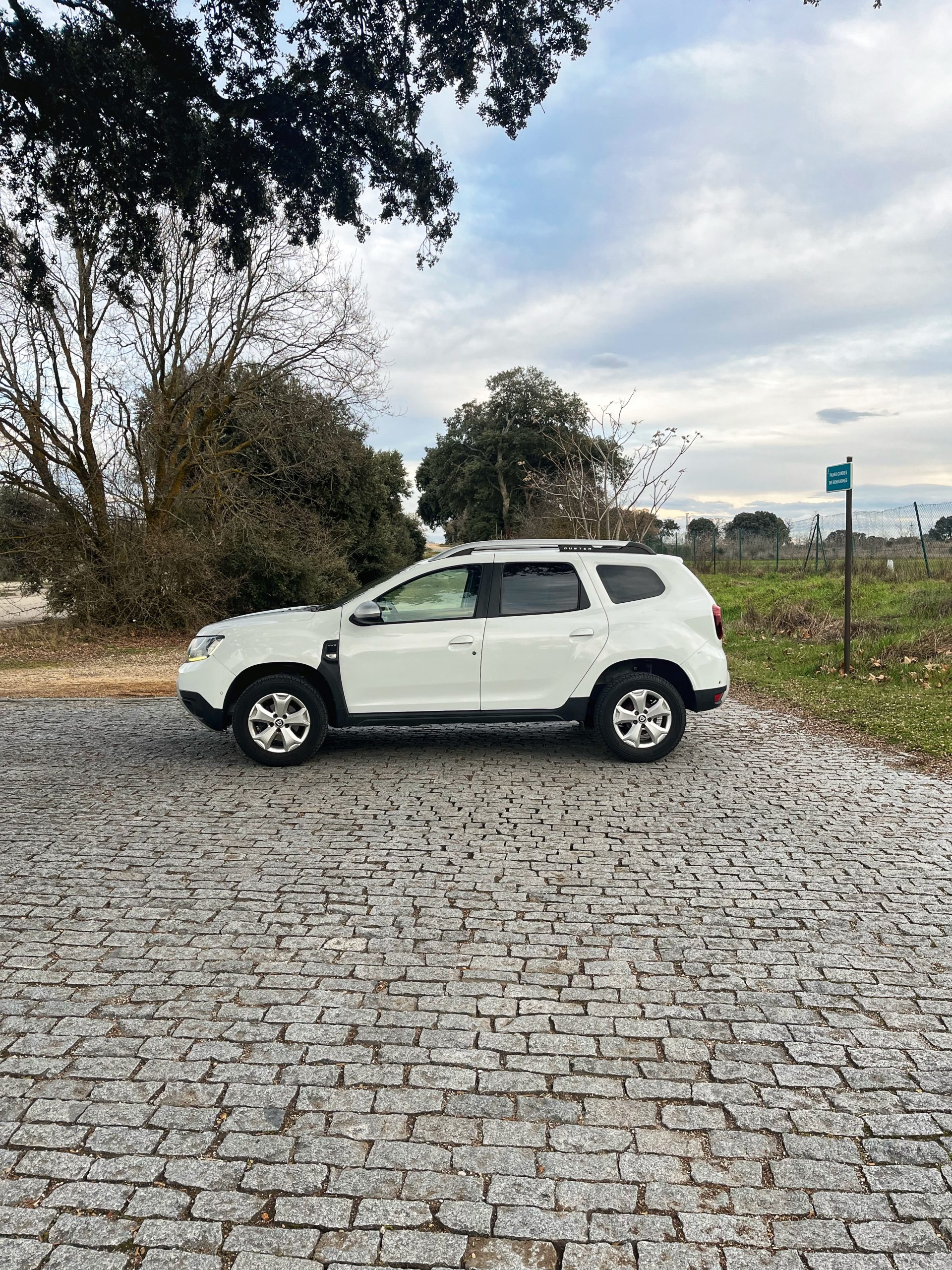VENDIDO: DACIA DUSTER PRESTIGE 1.5dCi 115cv 4X4