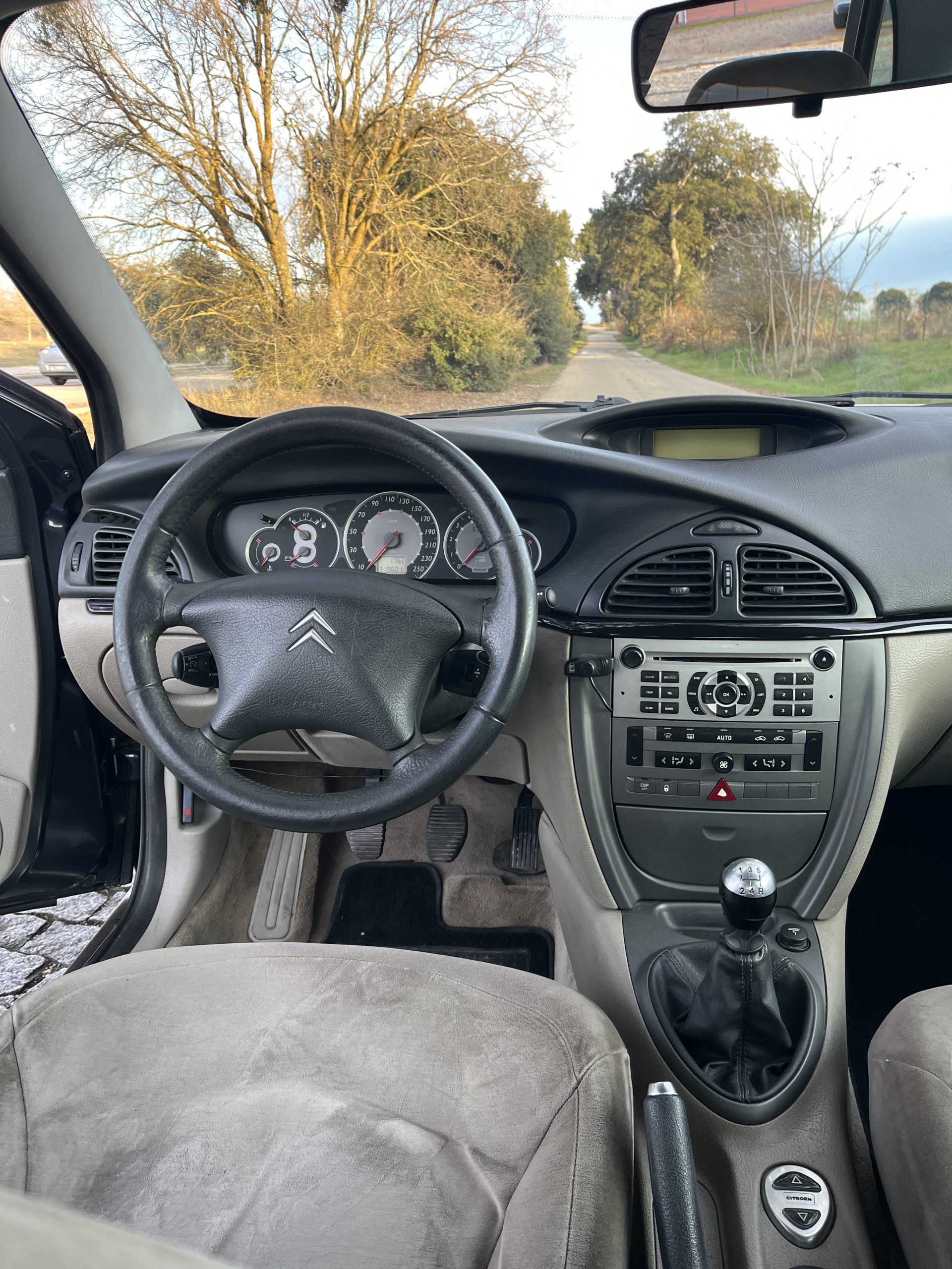 VENDIDO: CITRÖEN C5 SX 1.6 HDI 110CV