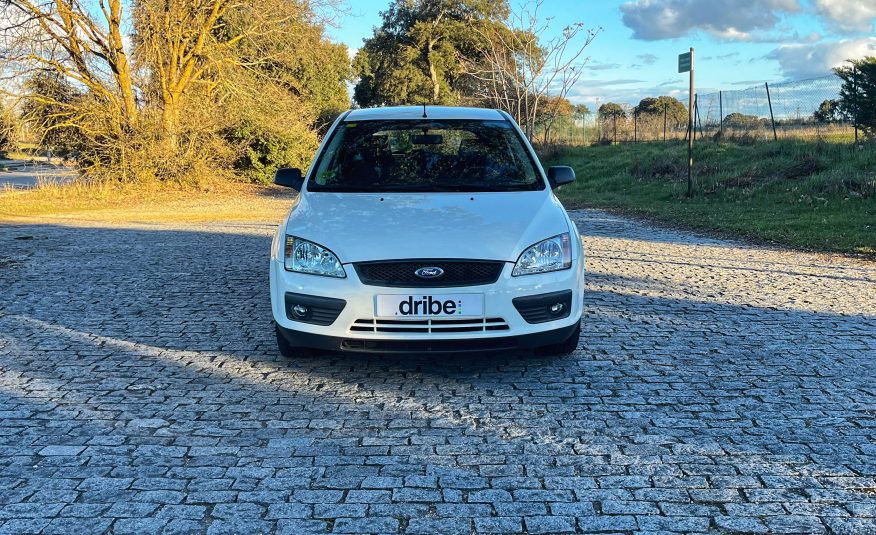VENDIDO: FORD FOCUS AMBIENTE 1.6 100CV