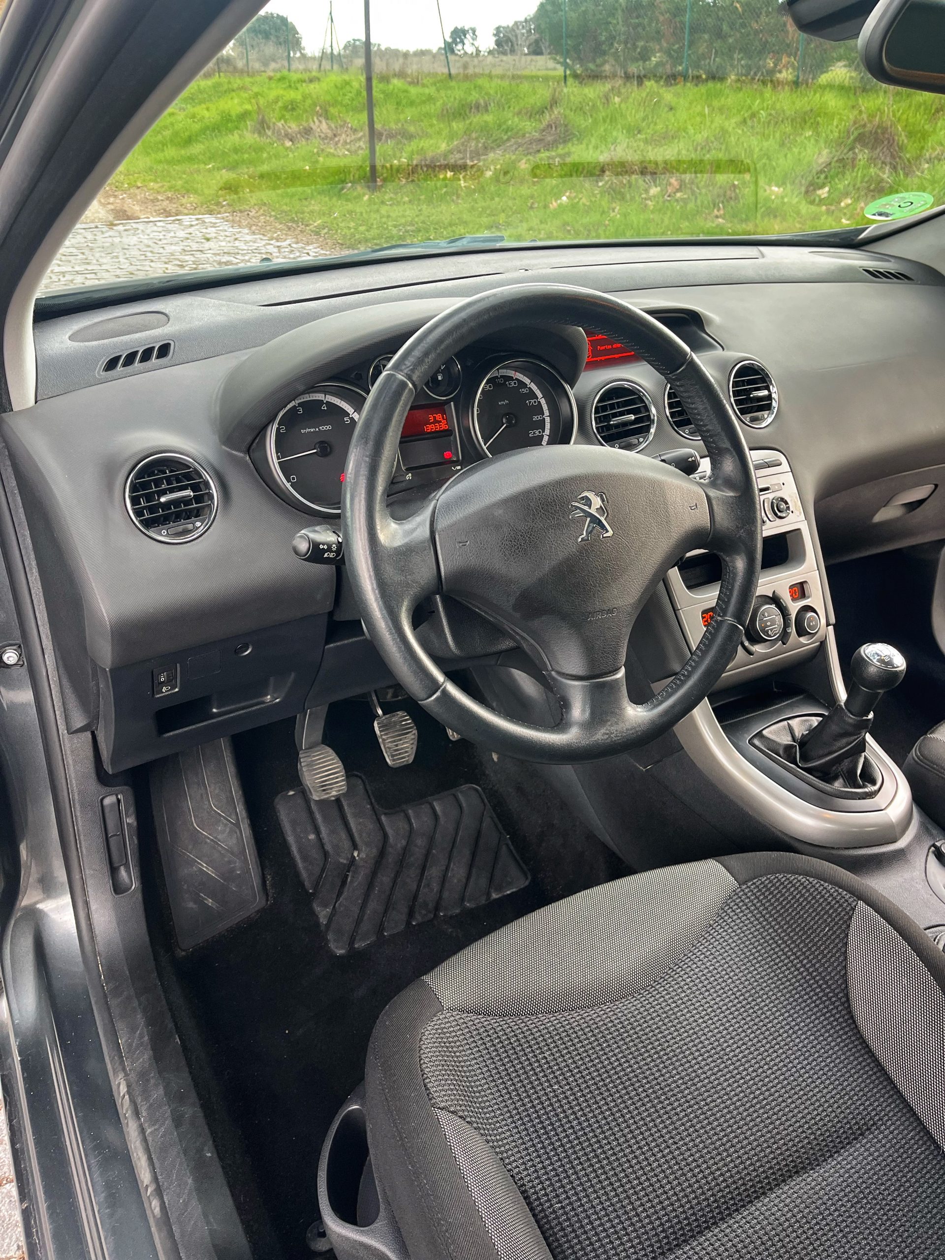 VENDIDO: PEUGEOT 308 ACTIVE 1.6 VTi 120CV