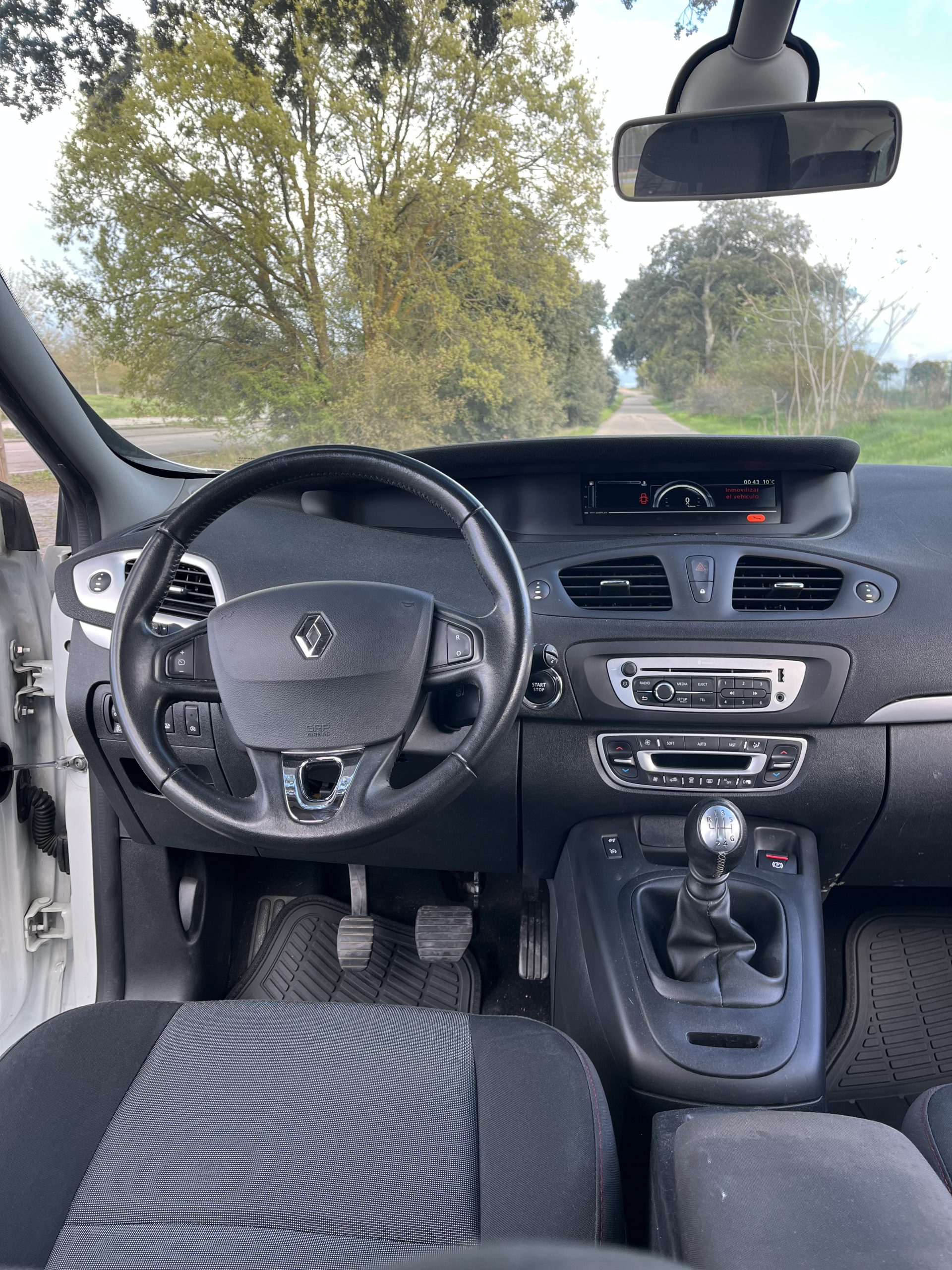 VENDIDO: RENAULT SCENIC SELECTION ENERGY DCI 110CV