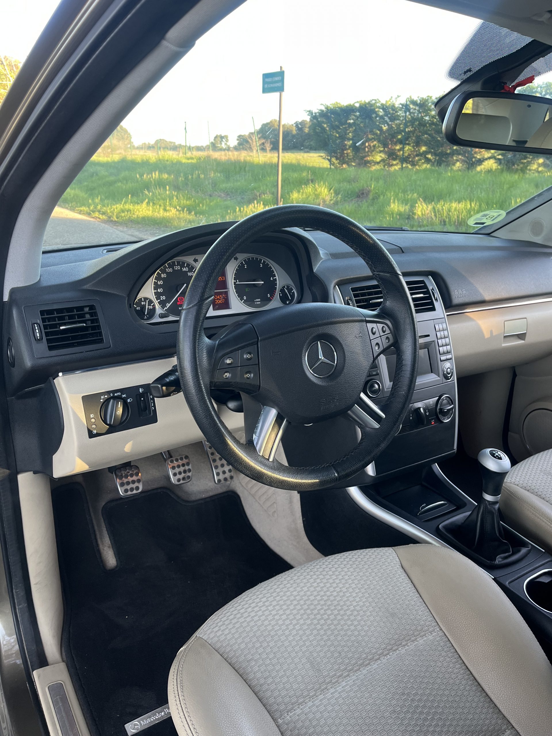 VENDIDO: MERCEDES CLASE B 180CDI 110CV