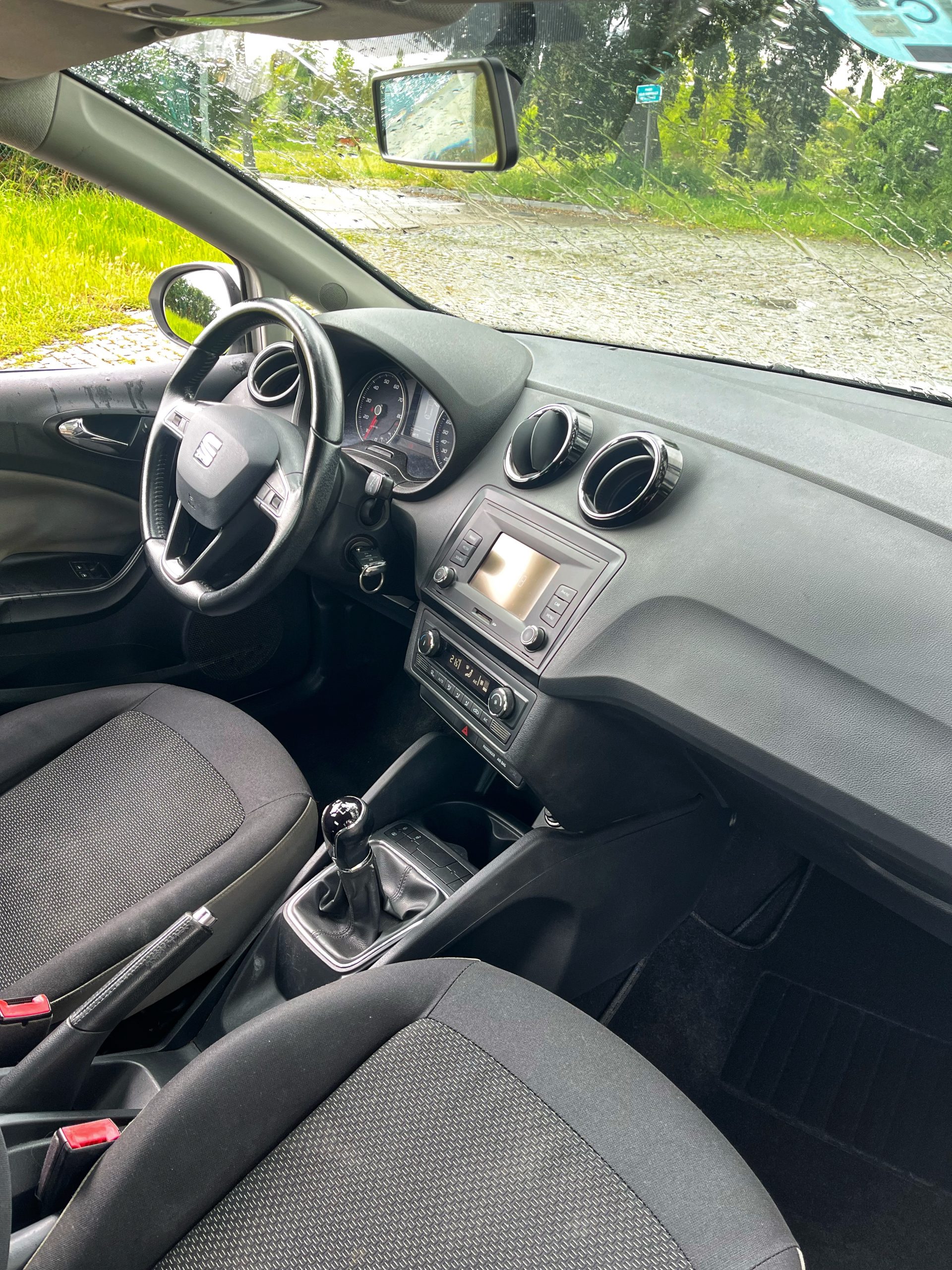 VENDIDO: SEAT IBIZA STYLE TSI 90CV