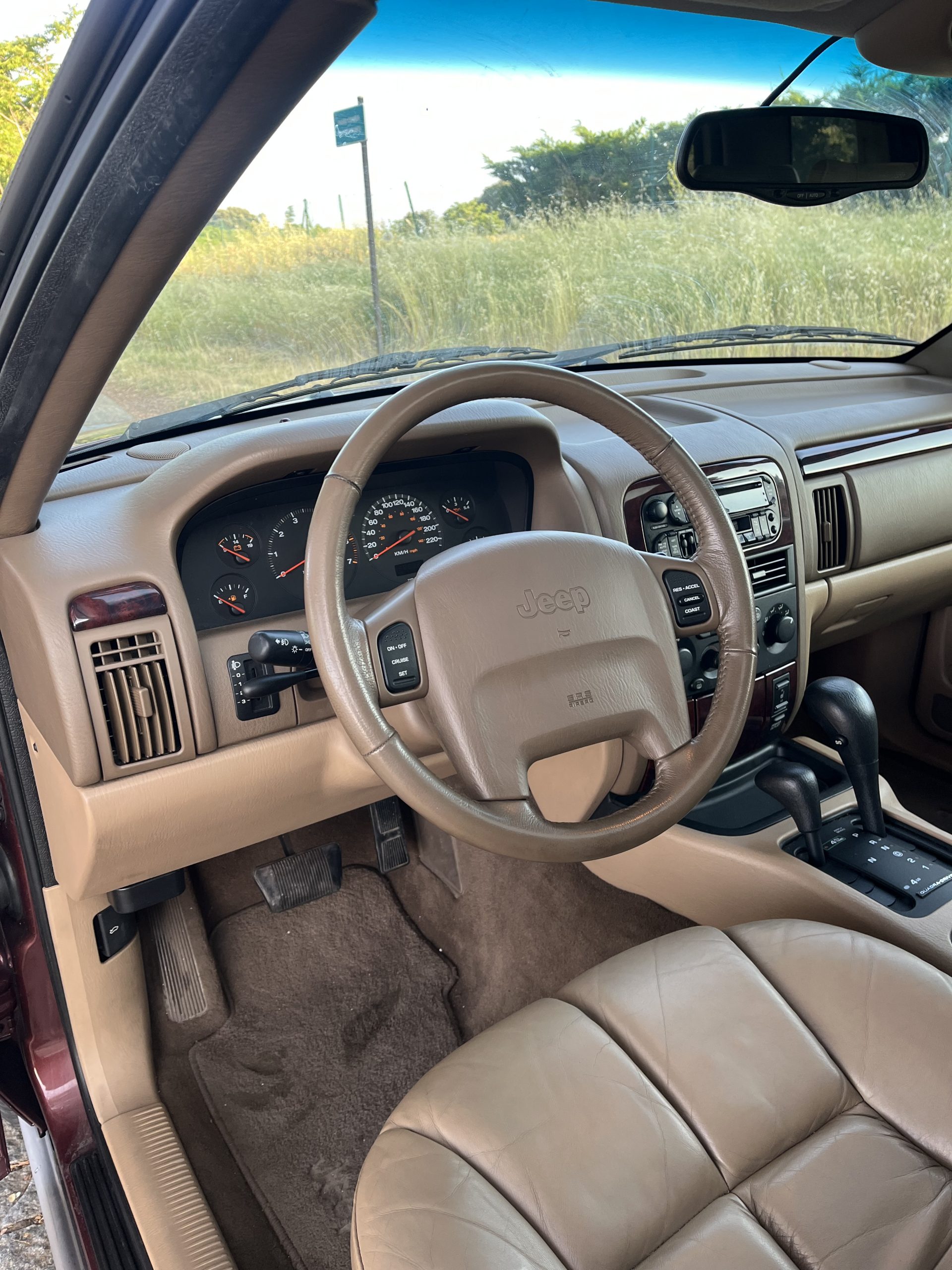 JEEP GRAND CHEROKEE LIMITED 4.7 V8 223CV