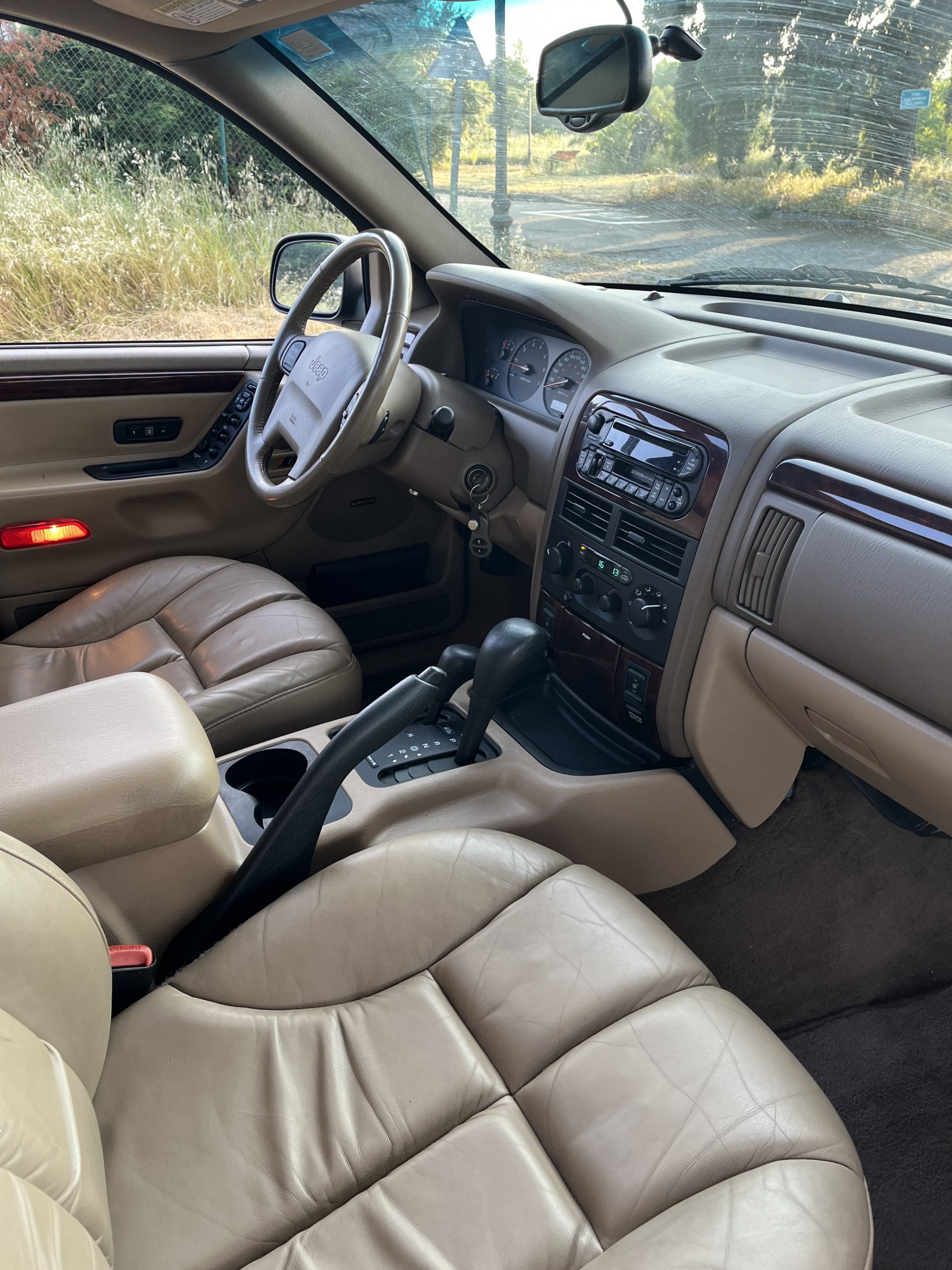 JEEP GRAND CHEROKEE LIMITED 4.7 V8 223CV