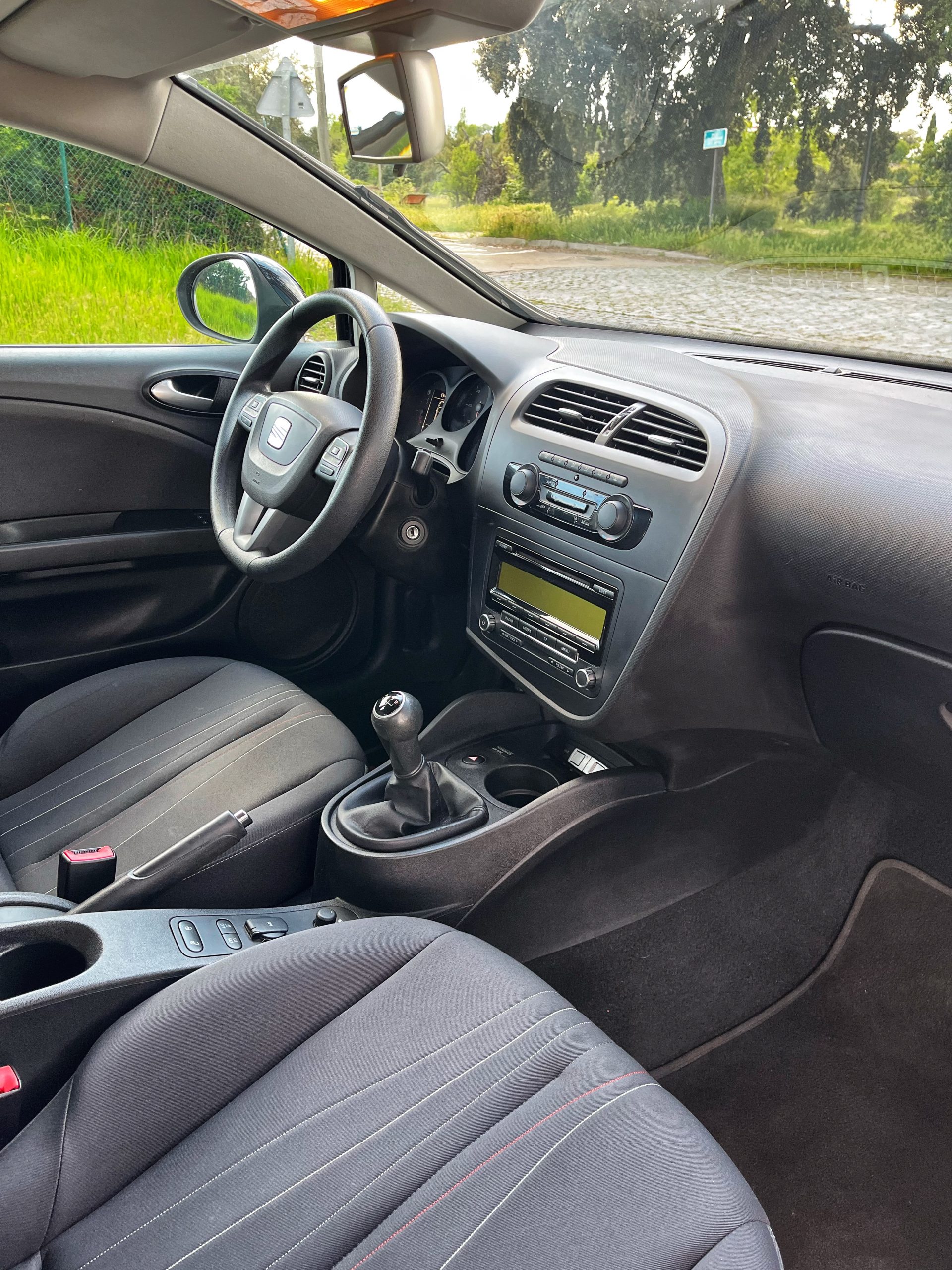 VENDIDO: SEAT LEON STYLE COPA 1.6 TDI 105CV