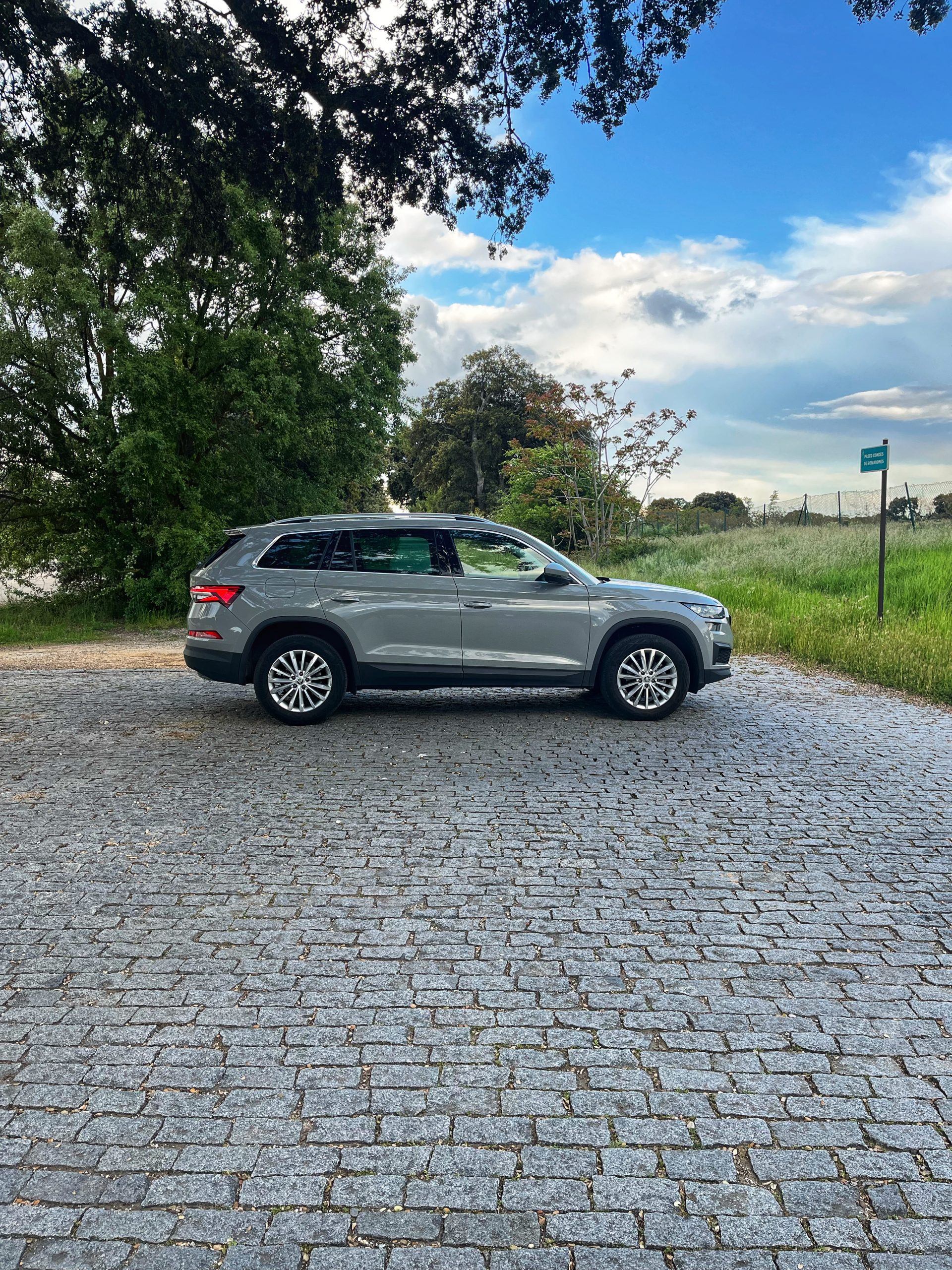 VENDIDO: SKODA KODIAQ AMBITION 1.5 TSI 150CV DSG 4×2
