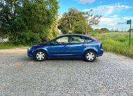VENDIDO: FORD FOCUS TREND 1.6 100CV