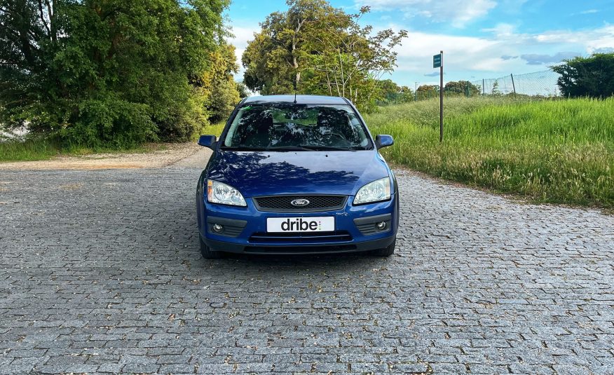 VENDIDO: FORD FOCUS TREND 1.6 100CV