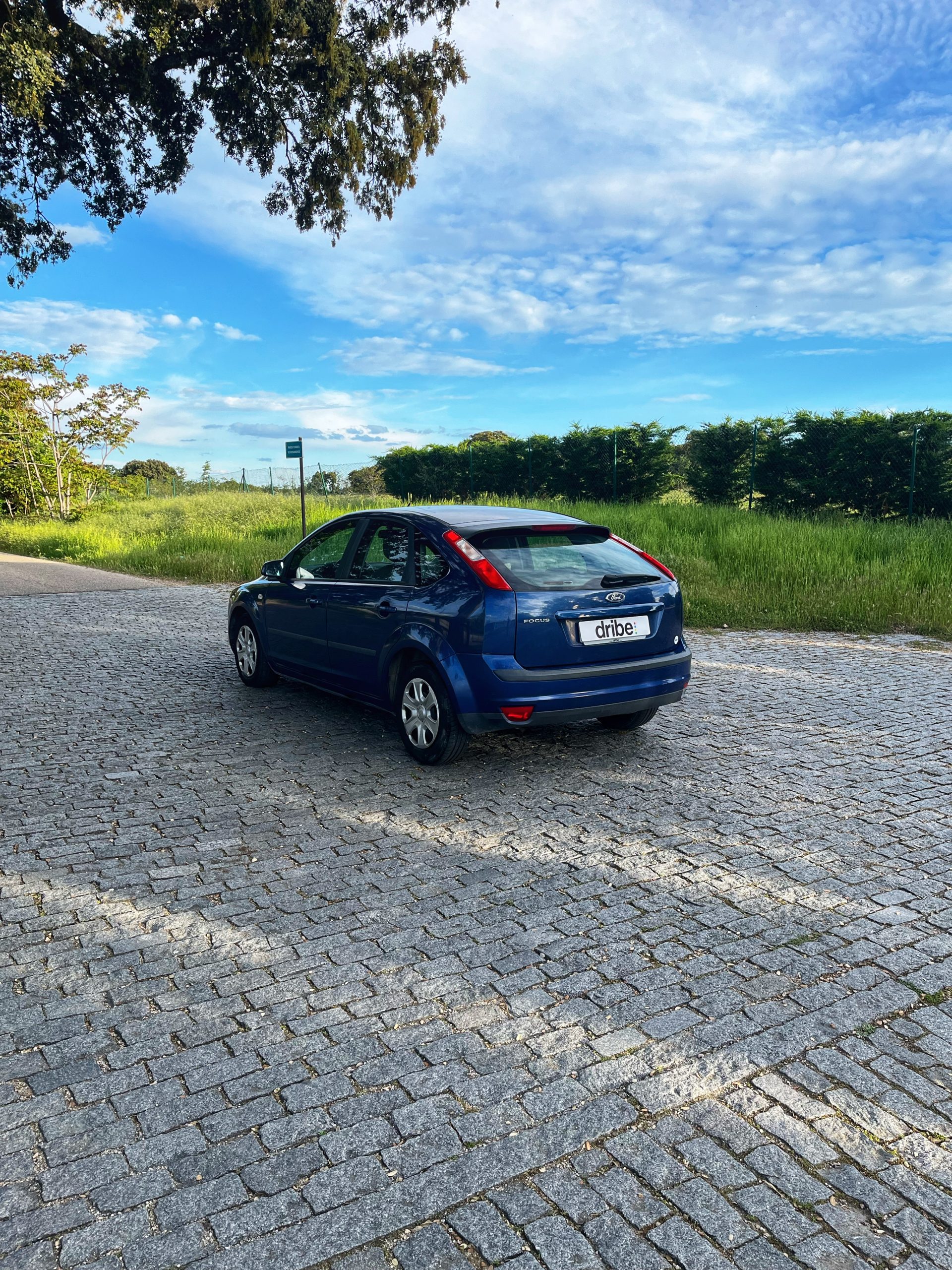 VENDIDO: FORD FOCUS TREND 1.6 100CV