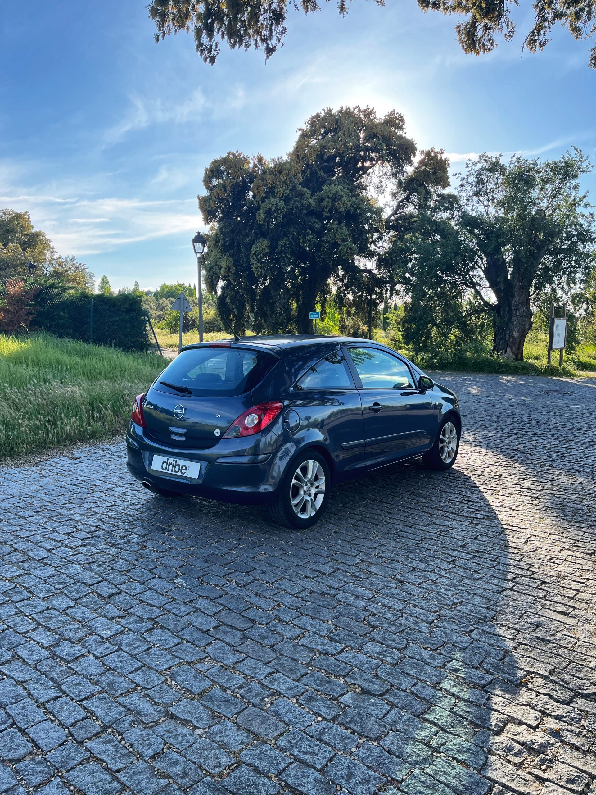 VENDIDO: OPEL CORSA SPORT 1.4 90CV