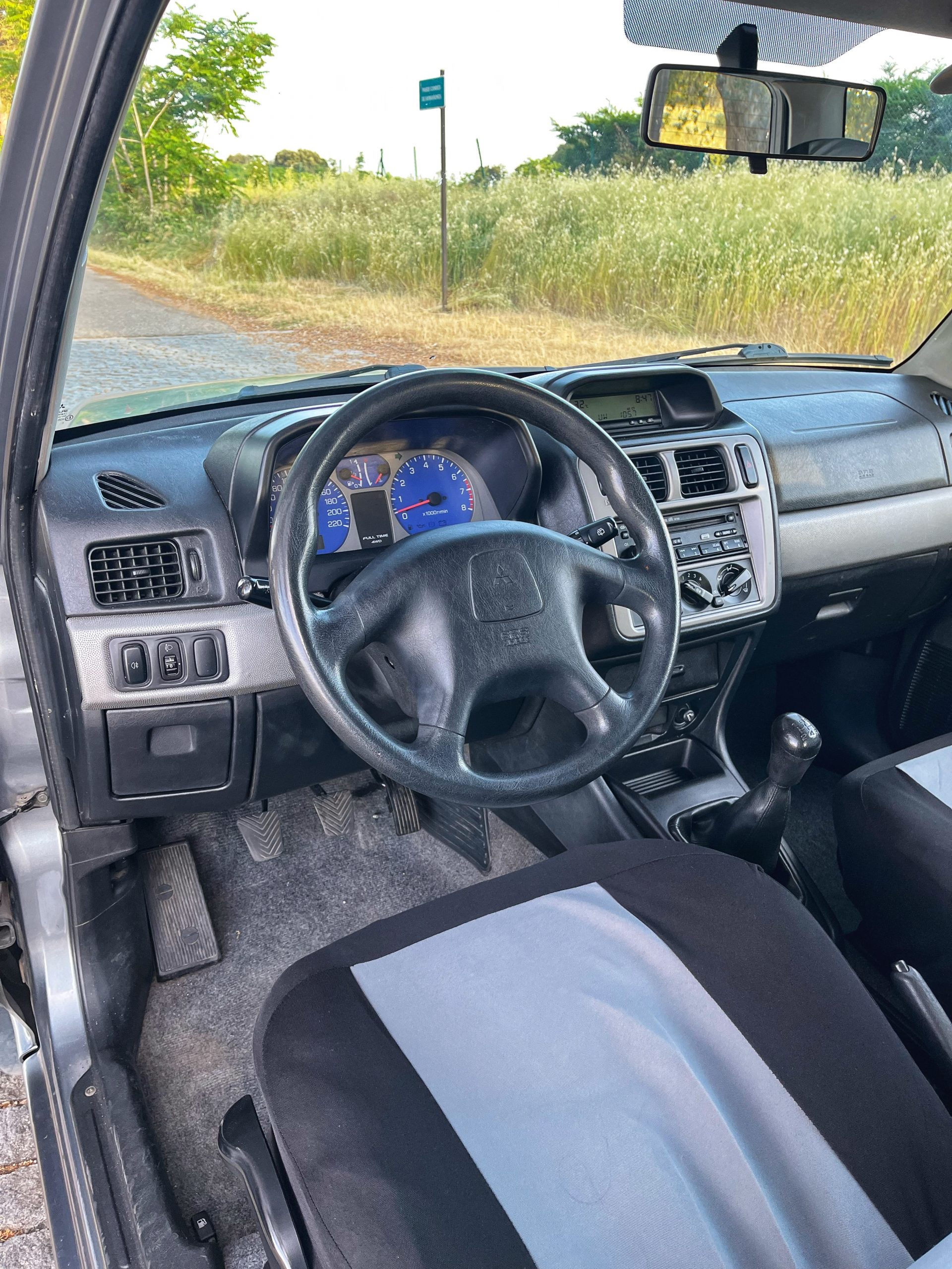 VENDIDO: MITSUBISHI MONTERO iO 1.8 MPI 115cv 4×4