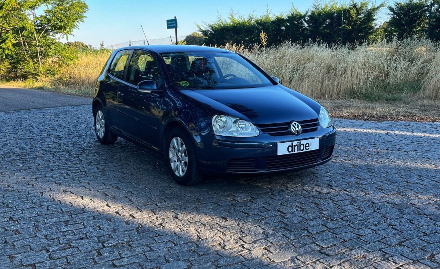VENDIDO: VOLKSWAGEN GOLF HIGHLINE 1.9 TDI 105CV
