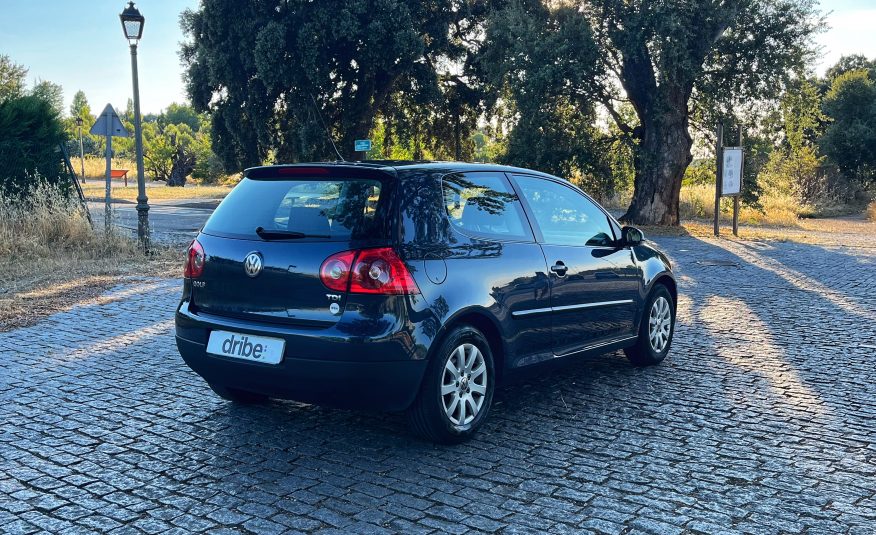 VENDIDO: VOLKSWAGEN GOLF HIGHLINE 1.9 TDI 105CV