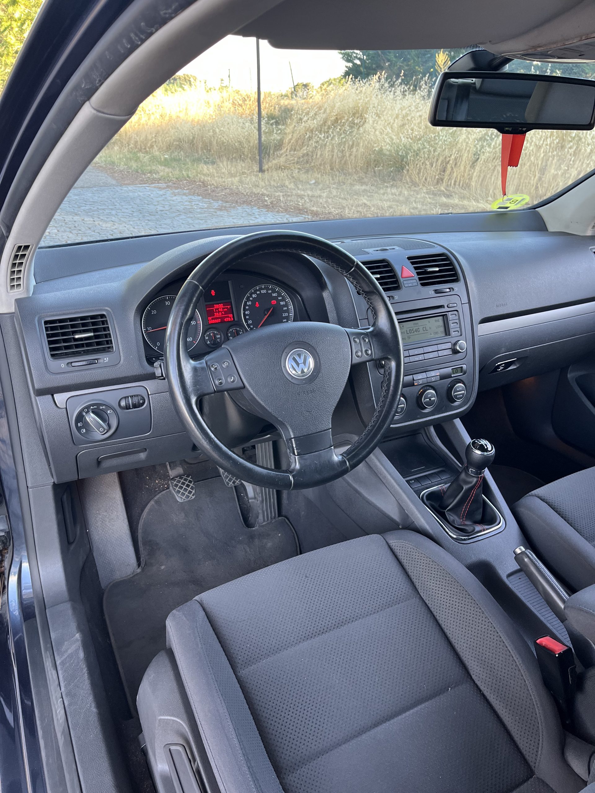 VENDIDO: VOLKSWAGEN GOLF HIGHLINE 1.9 TDI 105CV