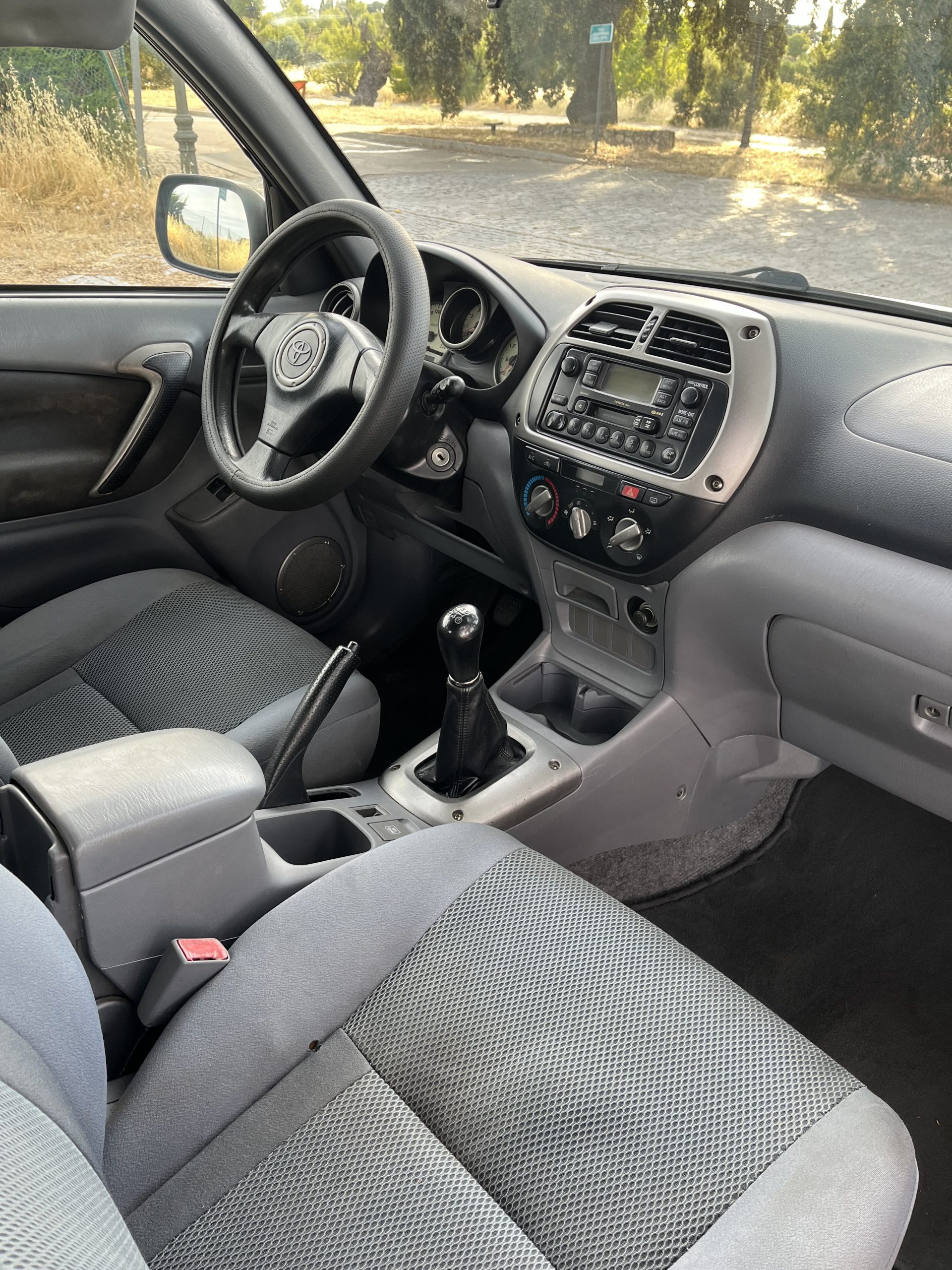 VENDIDO: TOYOTA RAV4 2.0 VVTi 150cv 4X4