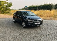 VENDIDO: FORD FOCUS TREND 1.6 100CV