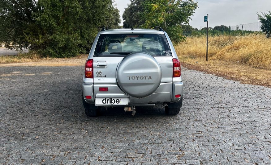 VENDIDO: TOYOTA RAV4 SOL 2.0 D-4D 116CV 4X4