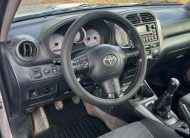 VENDIDO: TOYOTA RAV4 SOL 2.0 D-4D 116CV 4X4