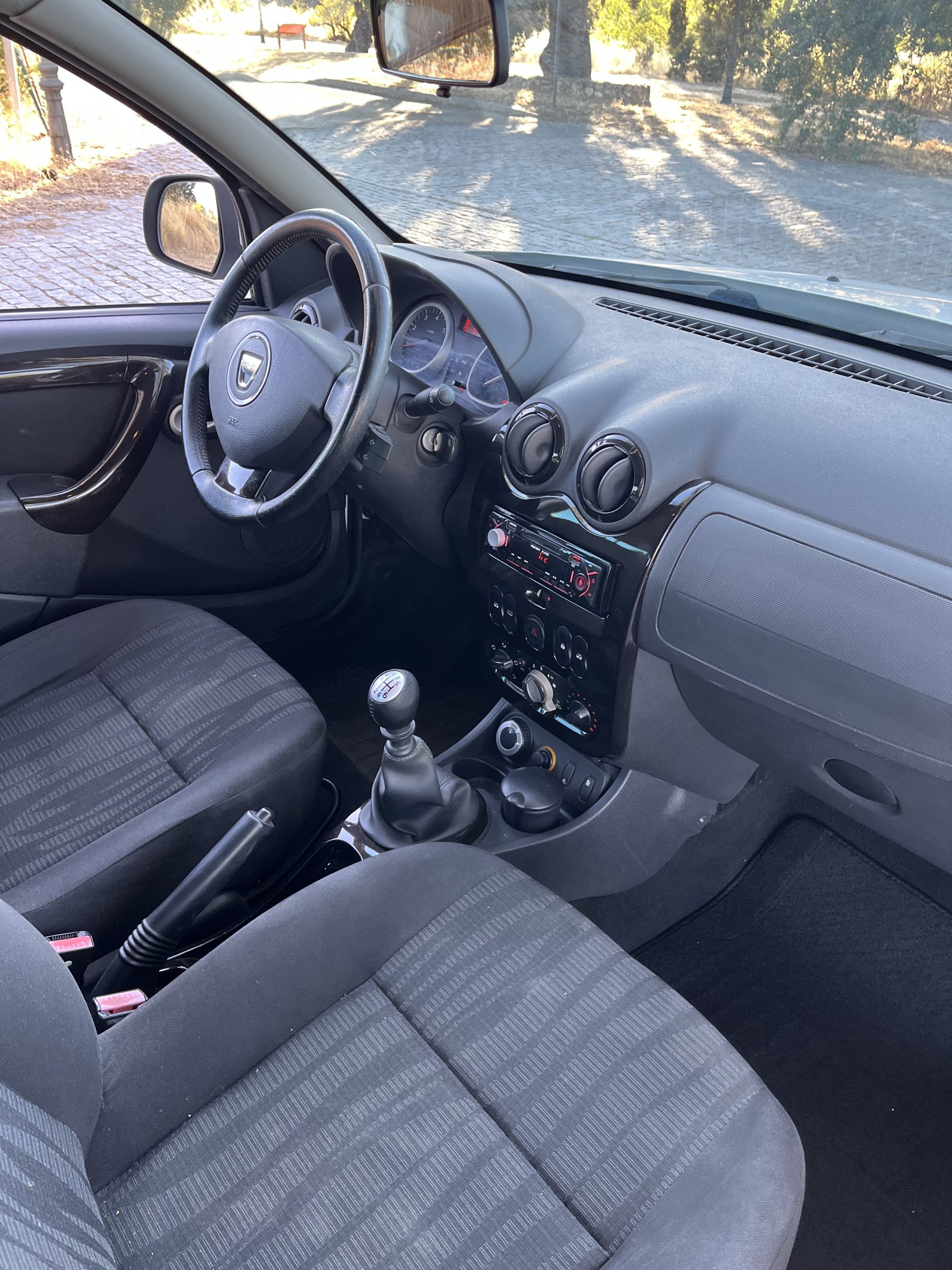 VENDIDO: DACIA DUSTER LAUREATE 1.5 dCi 110CV 4X4