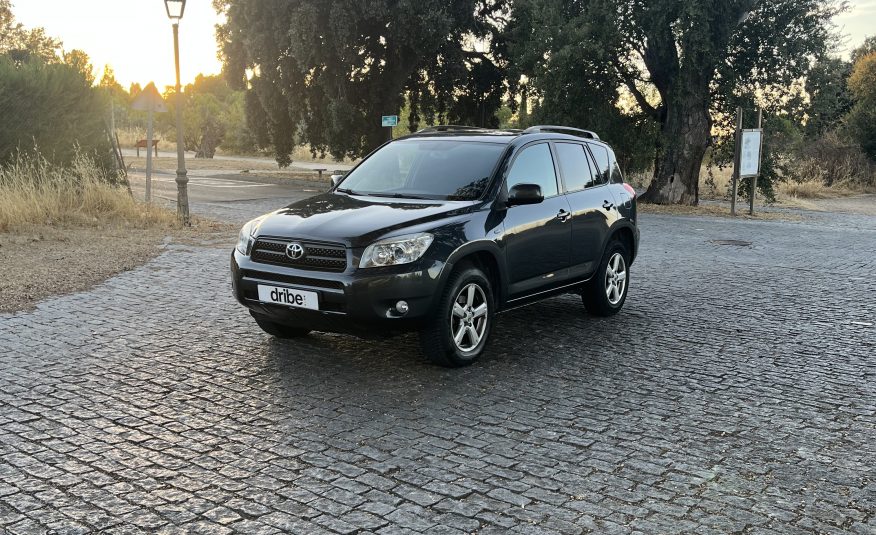 VENDIDO: TOYOTA RAV4 SOL 2.2 D4D 136CV 4X4