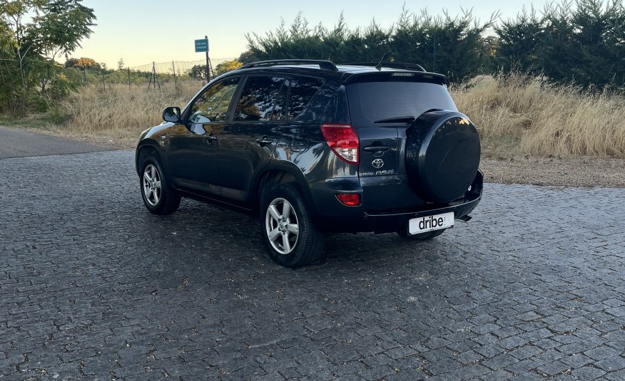 VENDIDO: TOYOTA RAV4 SOL 2.2 D4D 136CV 4X4