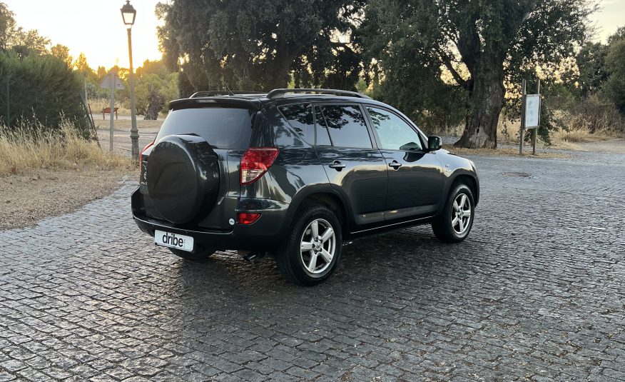 VENDIDO: TOYOTA RAV4 SOL 2.2 D4D 136CV 4X4