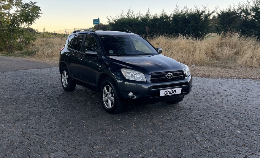 VENDIDO: TOYOTA RAV4 SOL 2.2 D4D 136CV 4X4