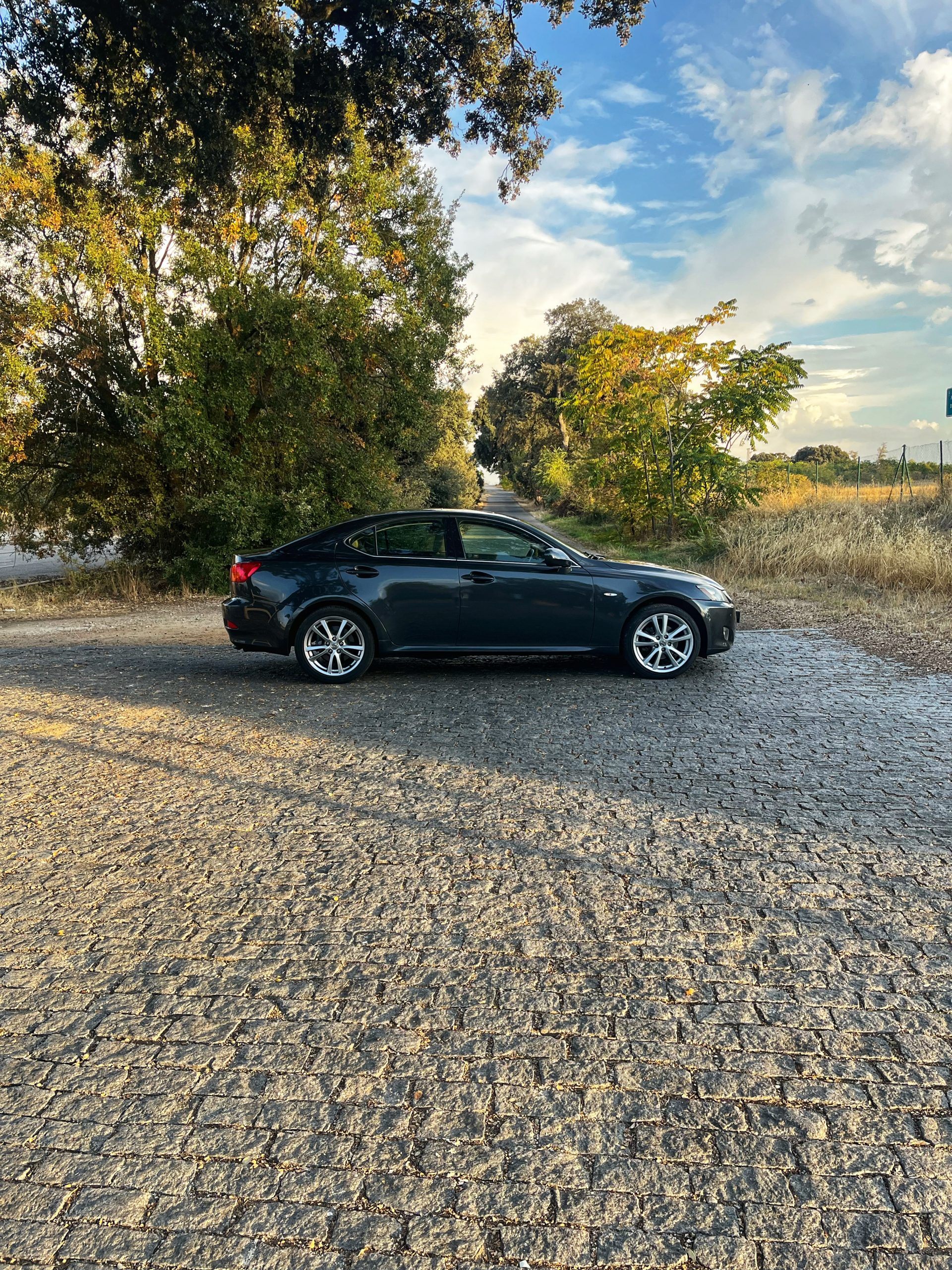 LEXUS IS 220d SPORT 2.2d 177cv
