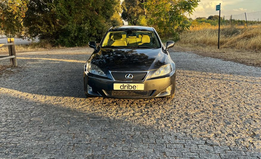 LEXUS IS 220d SPORT 2.2d 177cv