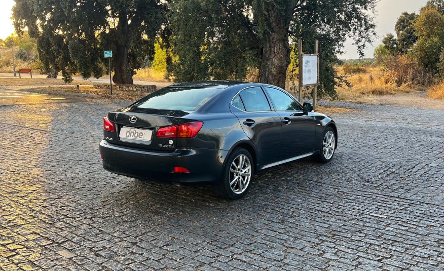 LEXUS IS 220d SPORT 2.2d 177cv