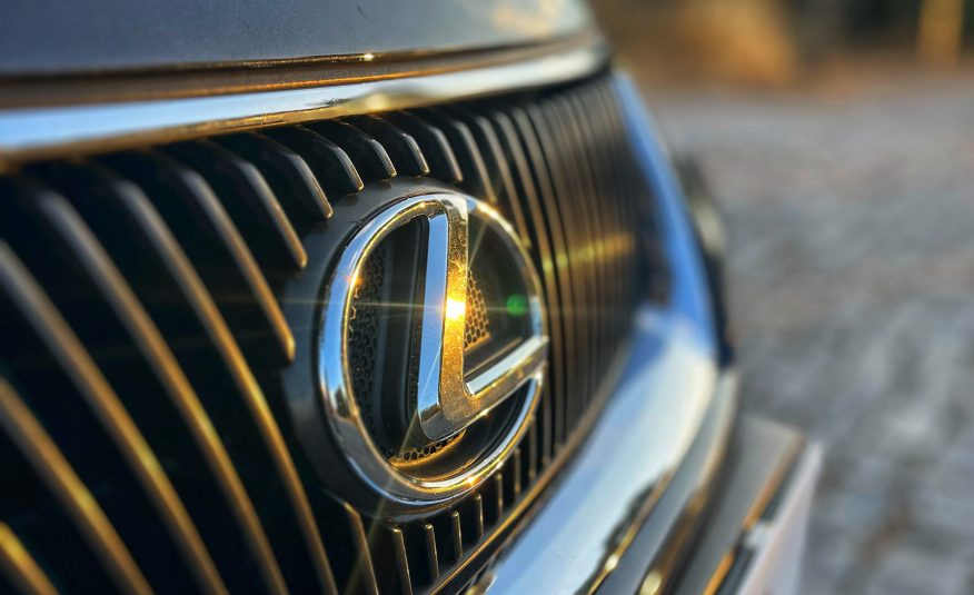LEXUS IS 220d SPORT 2.2d 177cv