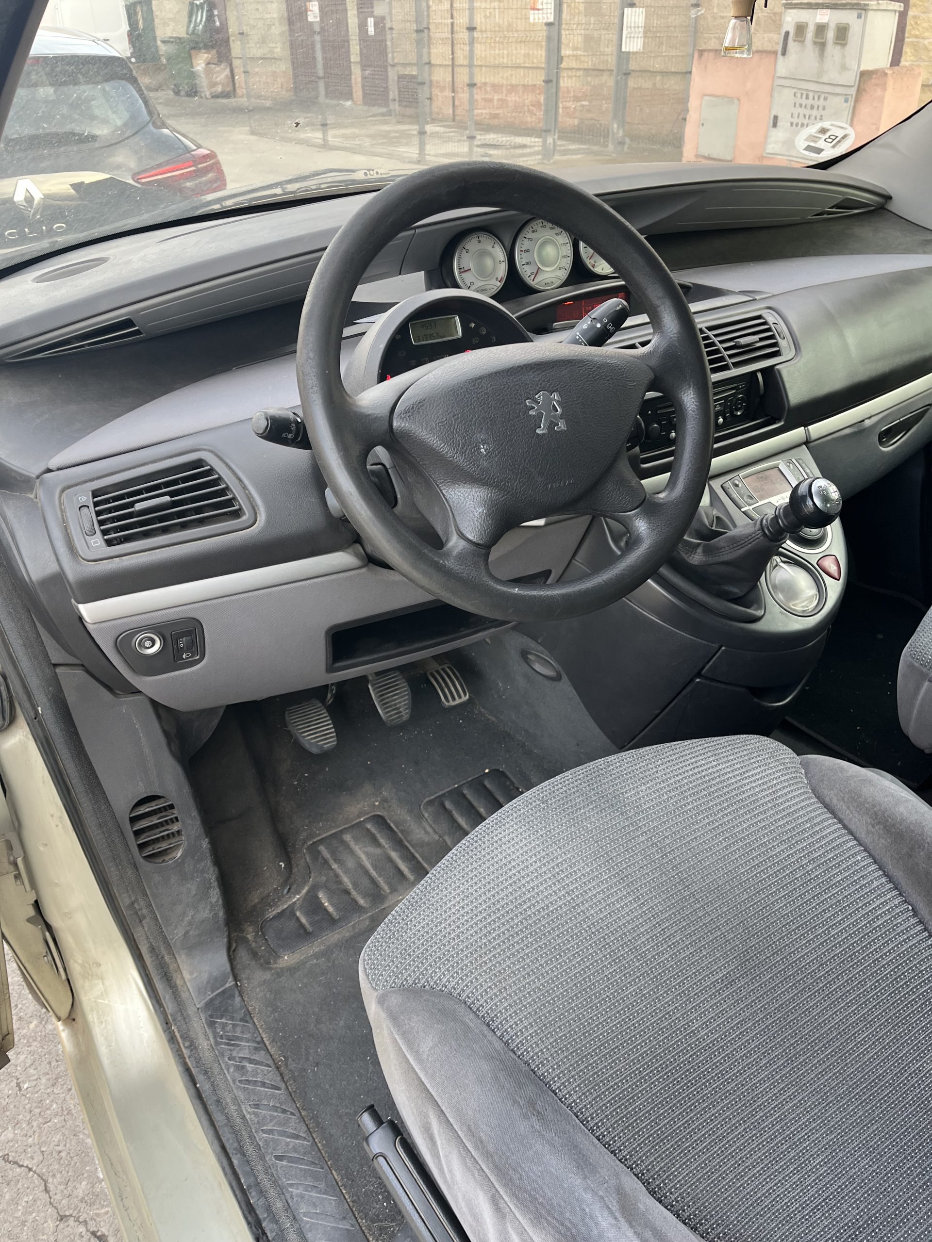 PEUGEOT 807 ST 2.2 HDI 130CV