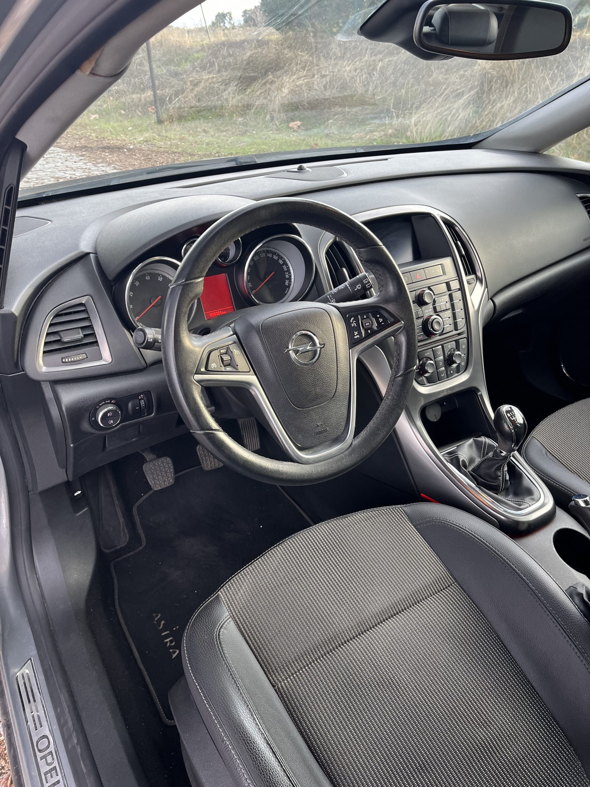 RESERVADO: OPEL ASTRA SPORT 1.4 TURBO 140CV