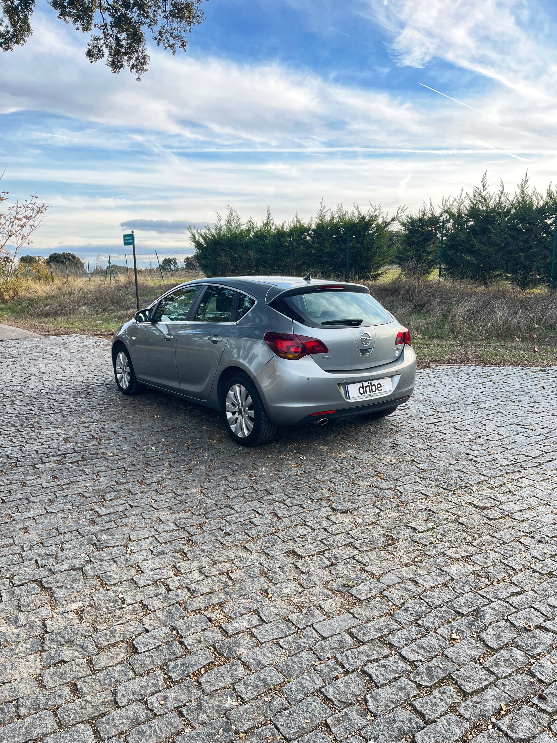 RESERVADO: OPEL ASTRA SPORT 1.4 TURBO 140CV