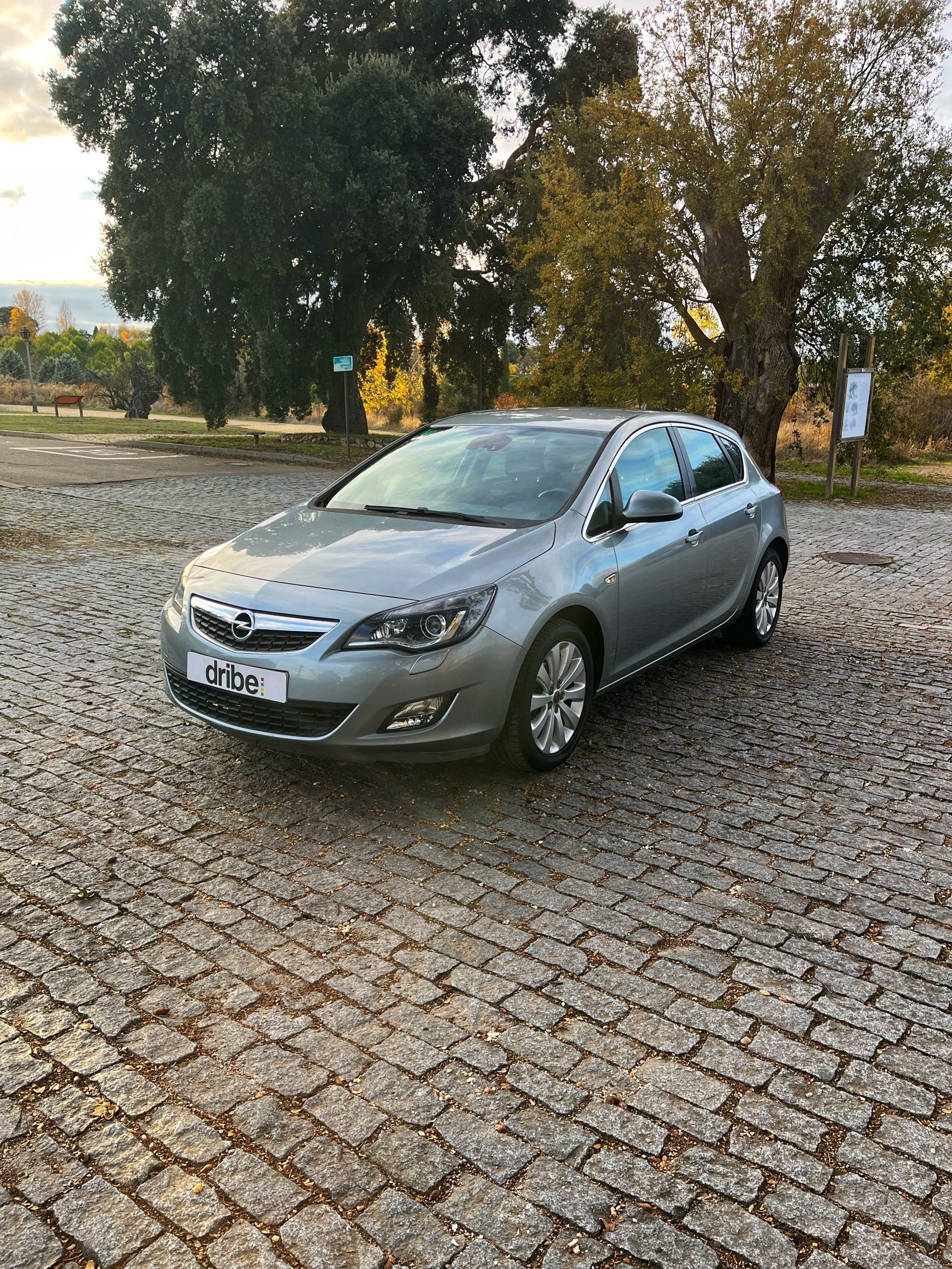 RESERVADO: OPEL ASTRA SPORT 1.4 TURBO 140CV