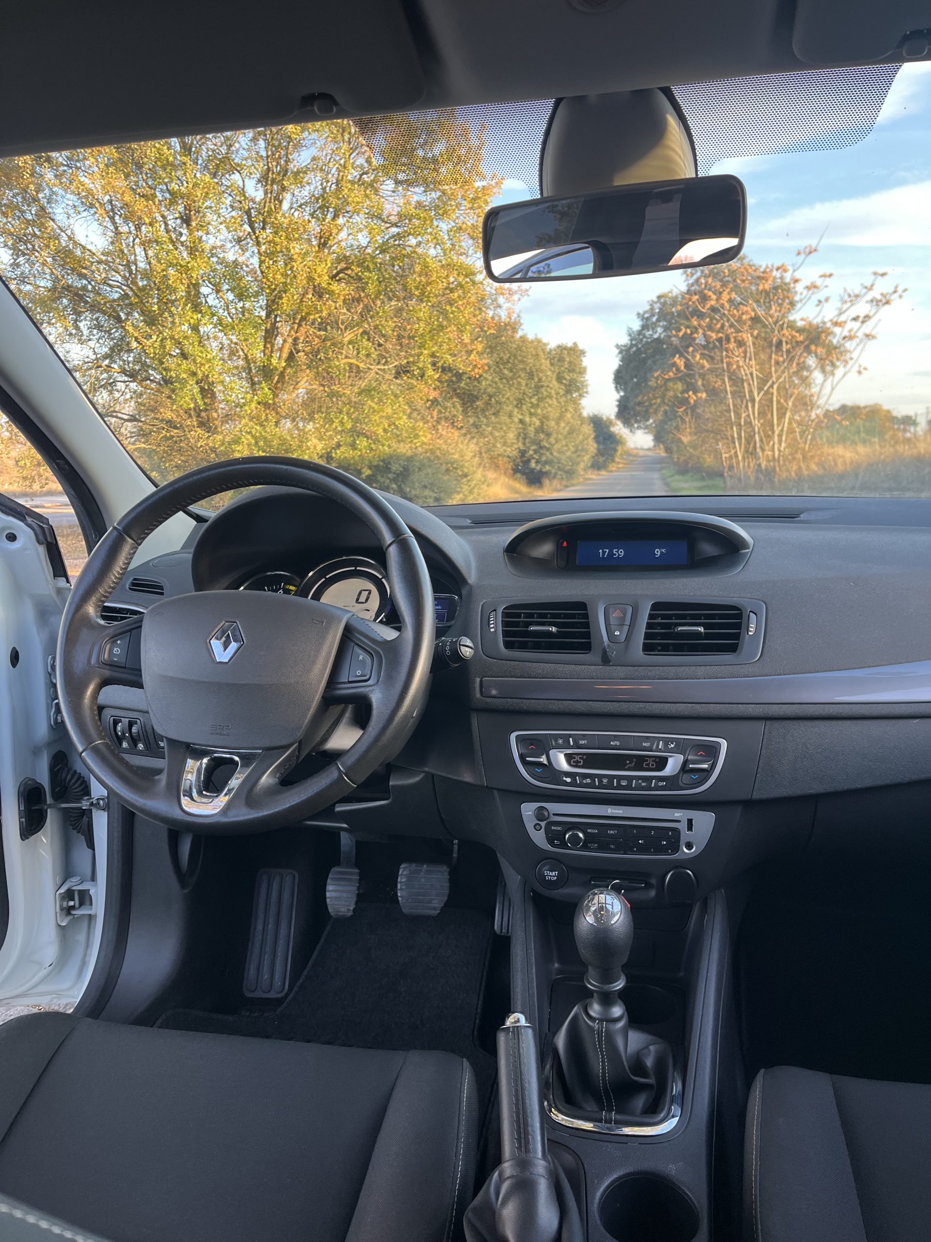 RENAULT MEGANE LIMITED 1.2 TCE 115CV