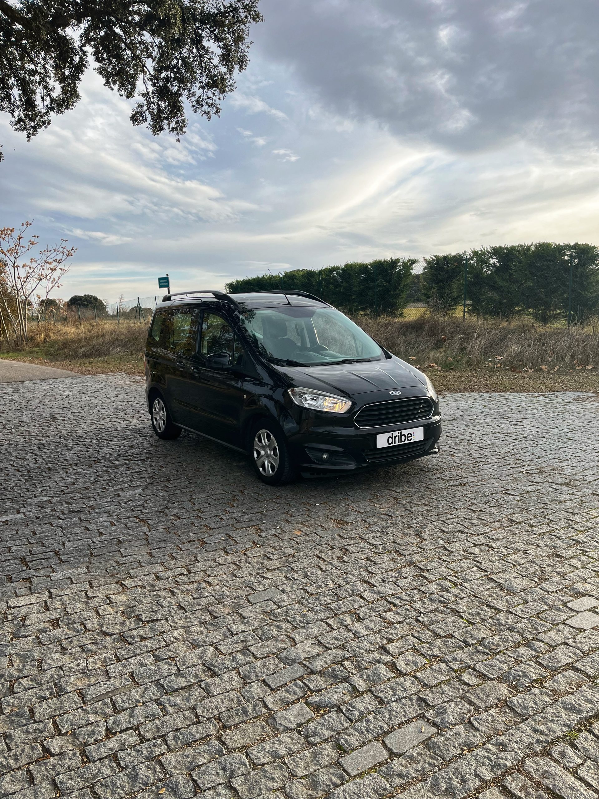 RESERVADO: FORD TOURNEO COURIER 1.5 TDCI 95CV TREND