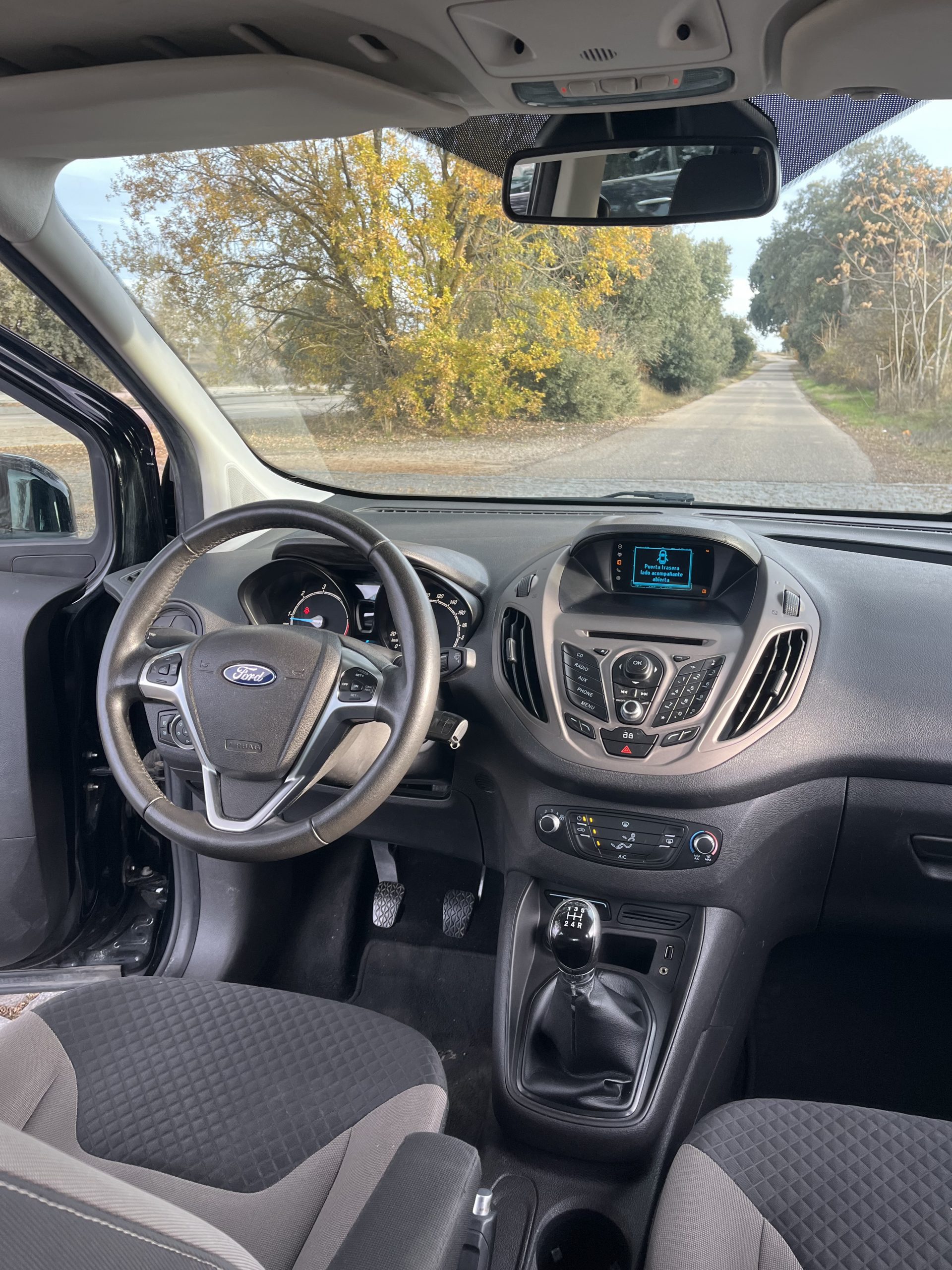 RESERVADO: FORD TOURNEO COURIER 1.5 TDCI 95CV TREND